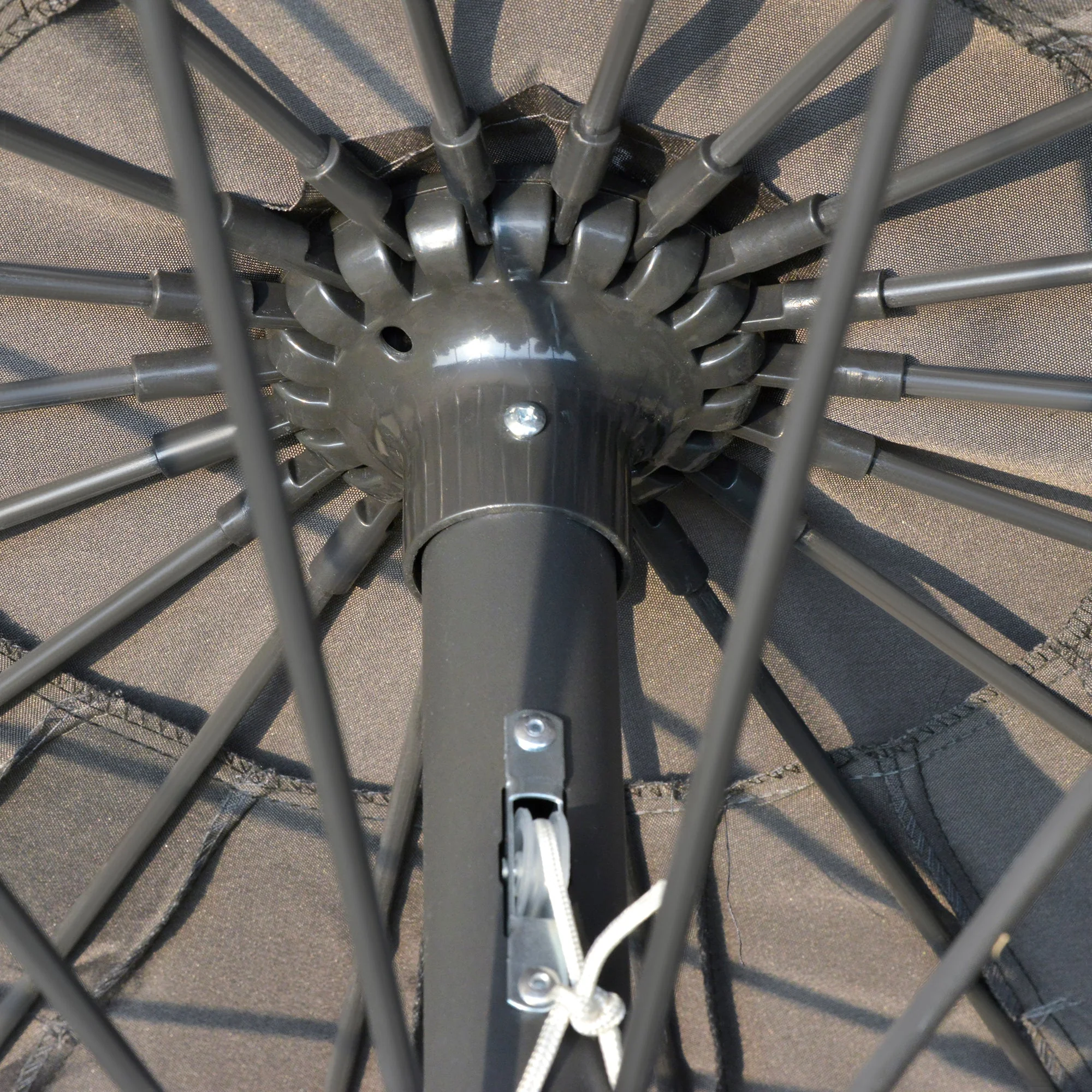 2.6m Shanghai Garden Parasol Umbrella with Crank & Tilt - Image 8