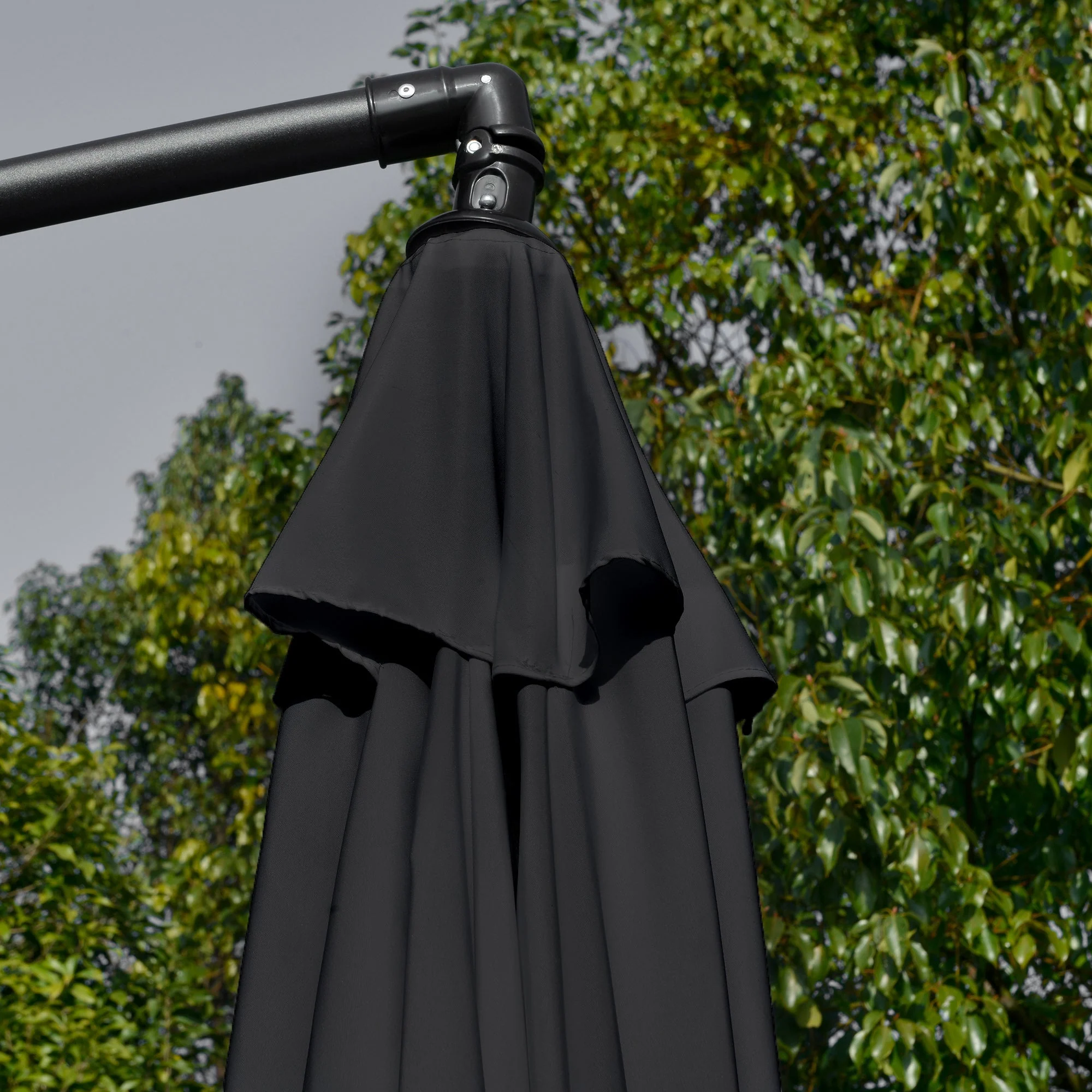 2.7m Garden Banana Parasol Cantilever Umbrella with Crank Handle and Cross Base for Outdoor - Image 9