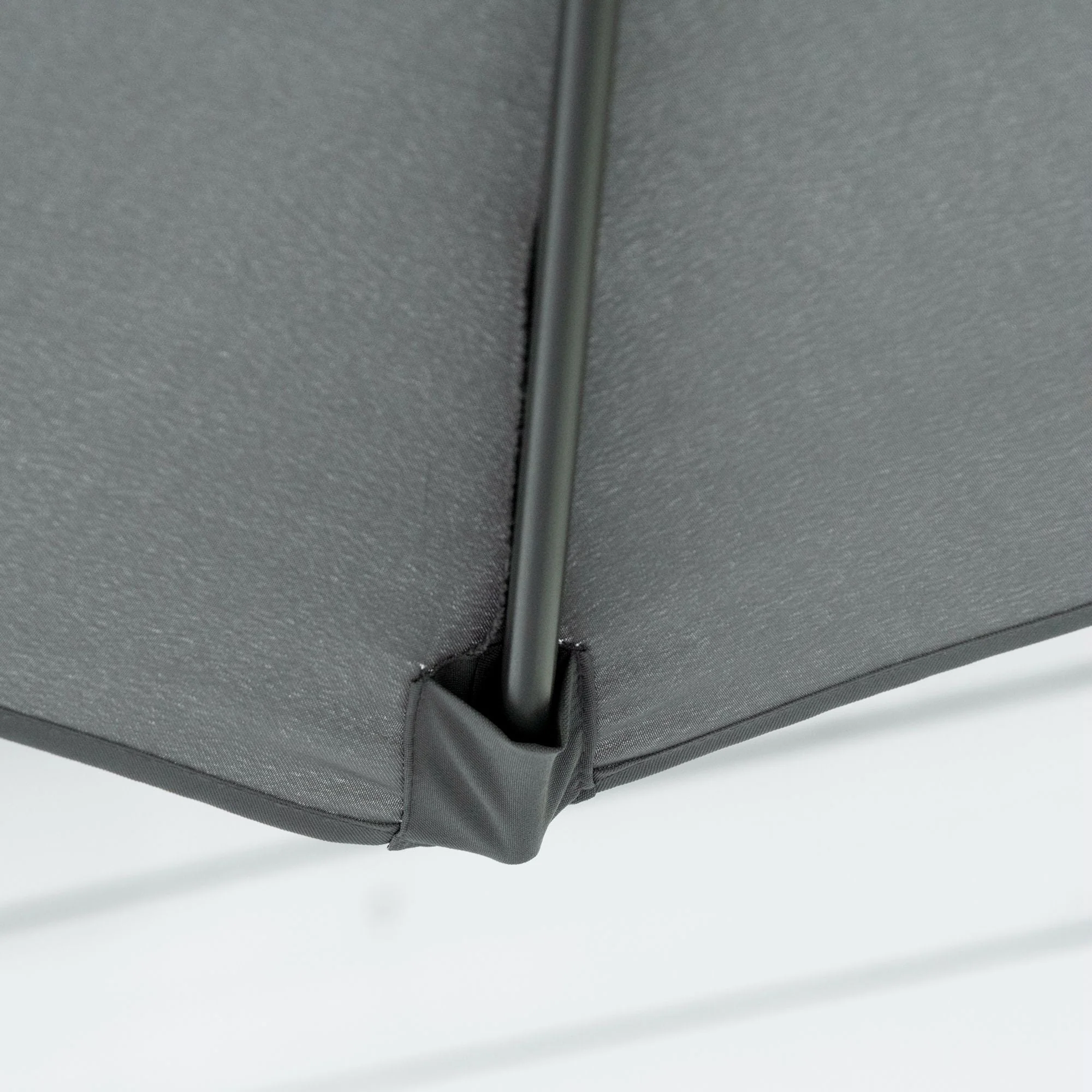 3m Cantilever Parasol with Easy Lever - Image 6