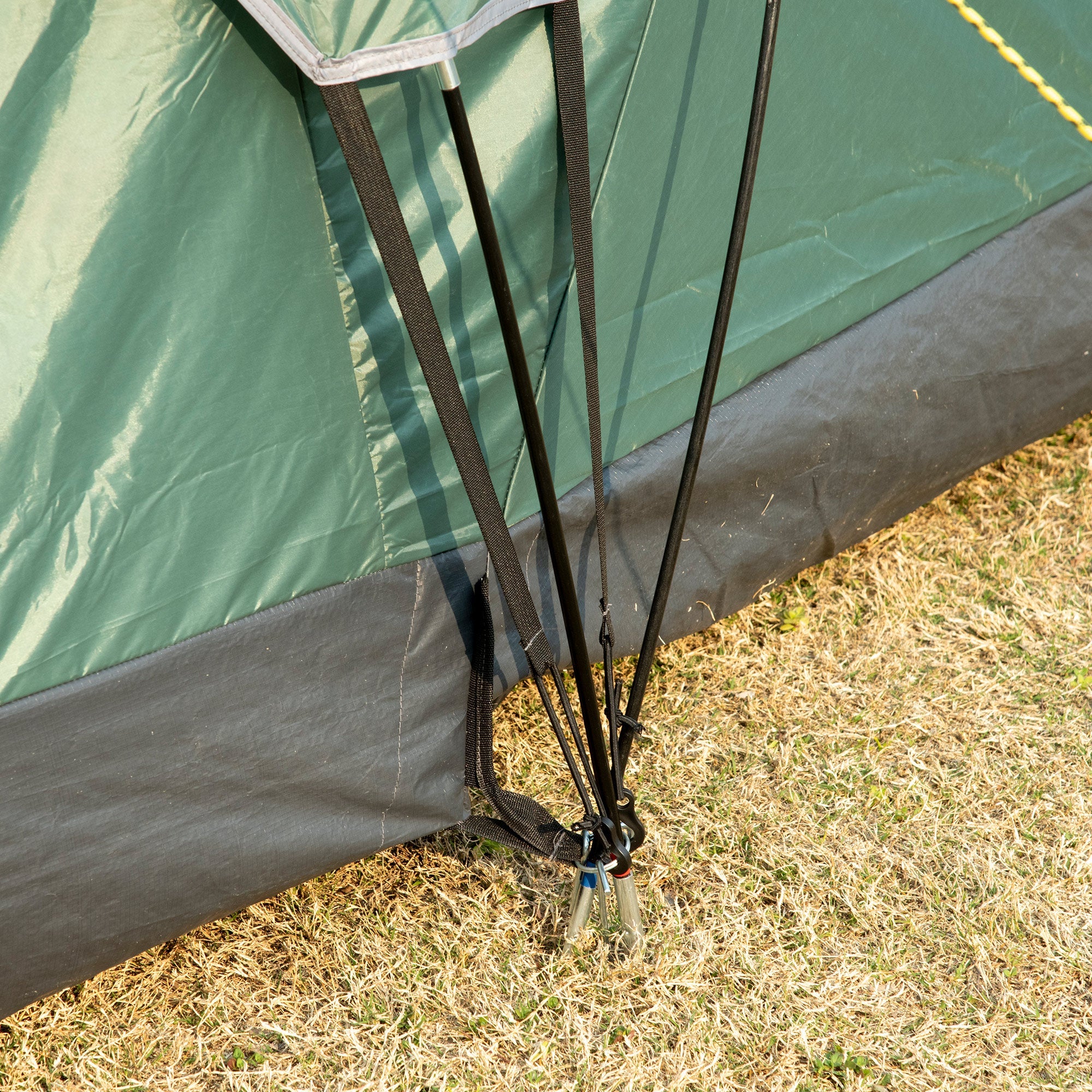 5-6 Man Dome Camping Tent Hiking Shelter UV Protection 3000mm Water Resistant Tunnel Tent - Dark Green - Image 8