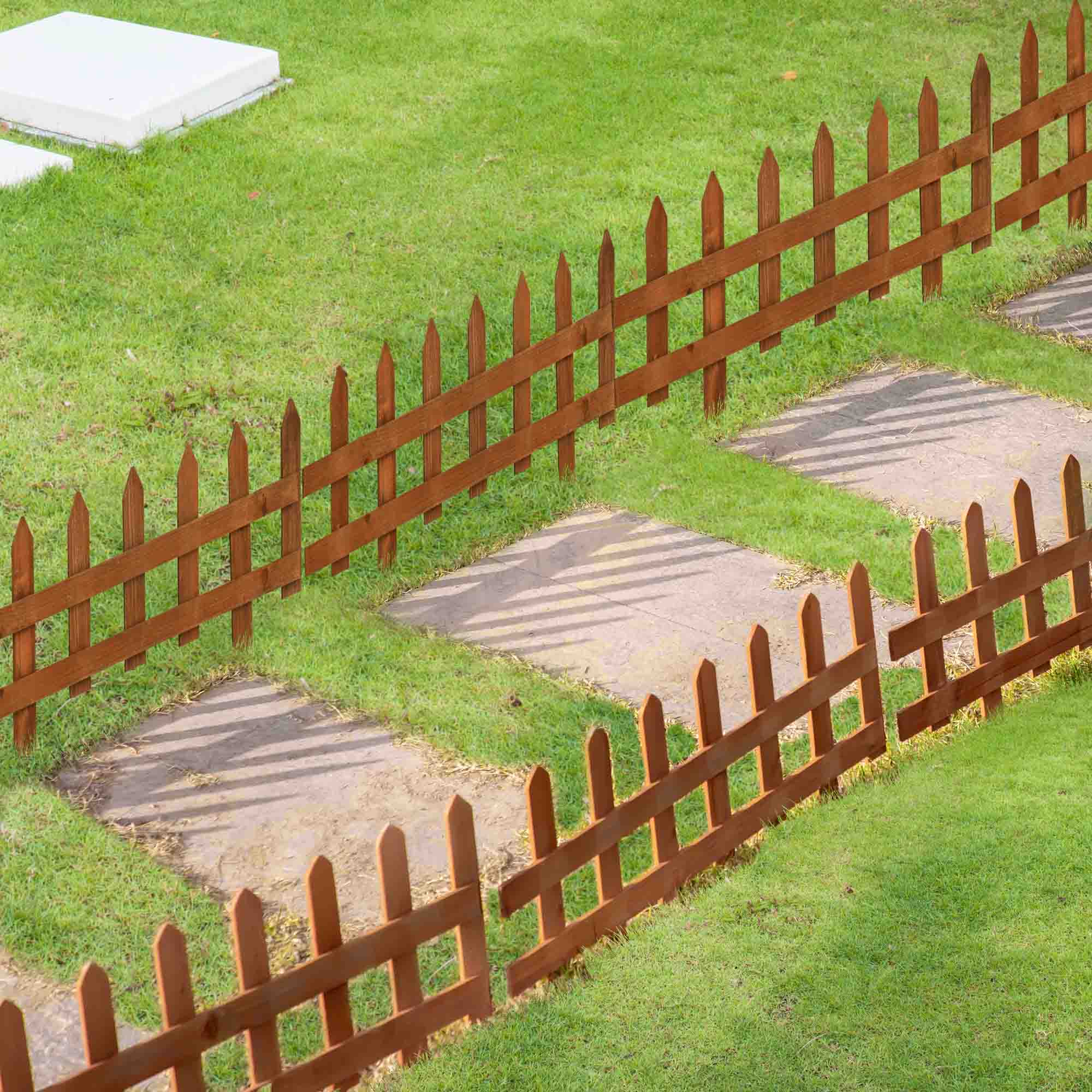 60L x 1D x 34H cm Pack of 12 Wooden Border Fences - Image 2