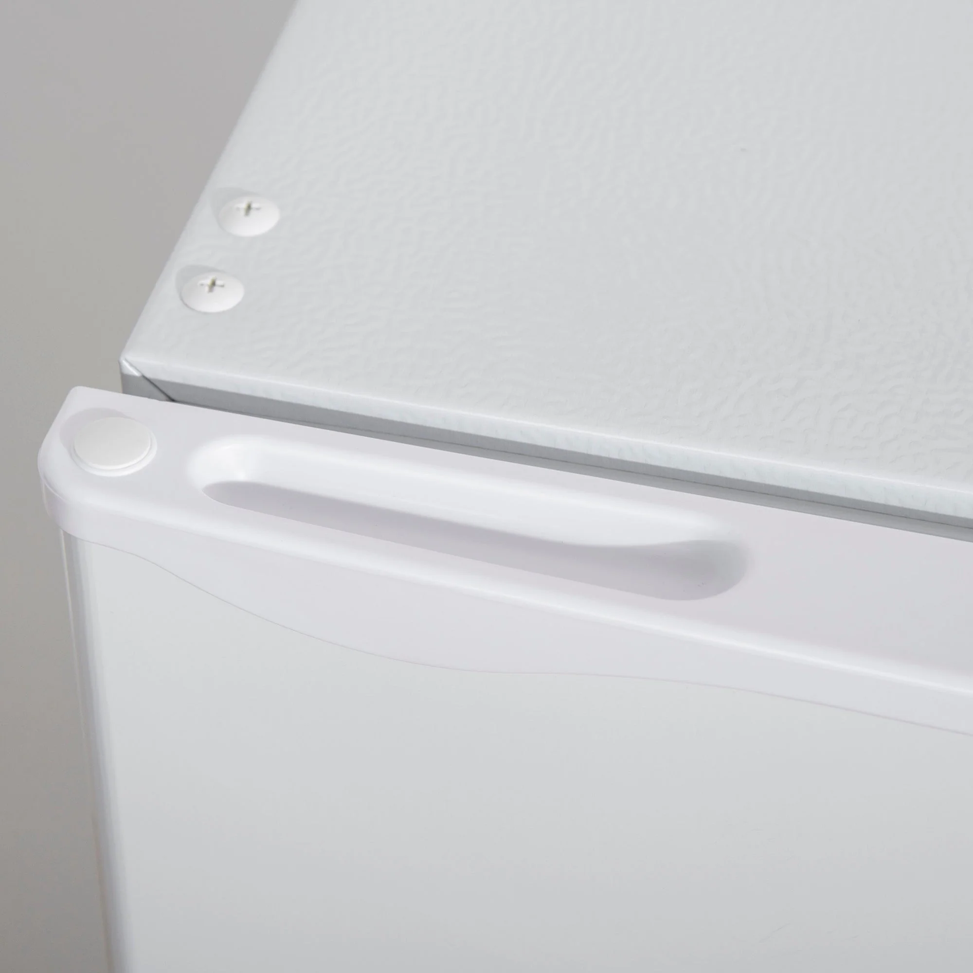 91 Litre Freestanding Under Counter Fridge with Chiller Box - Image 8