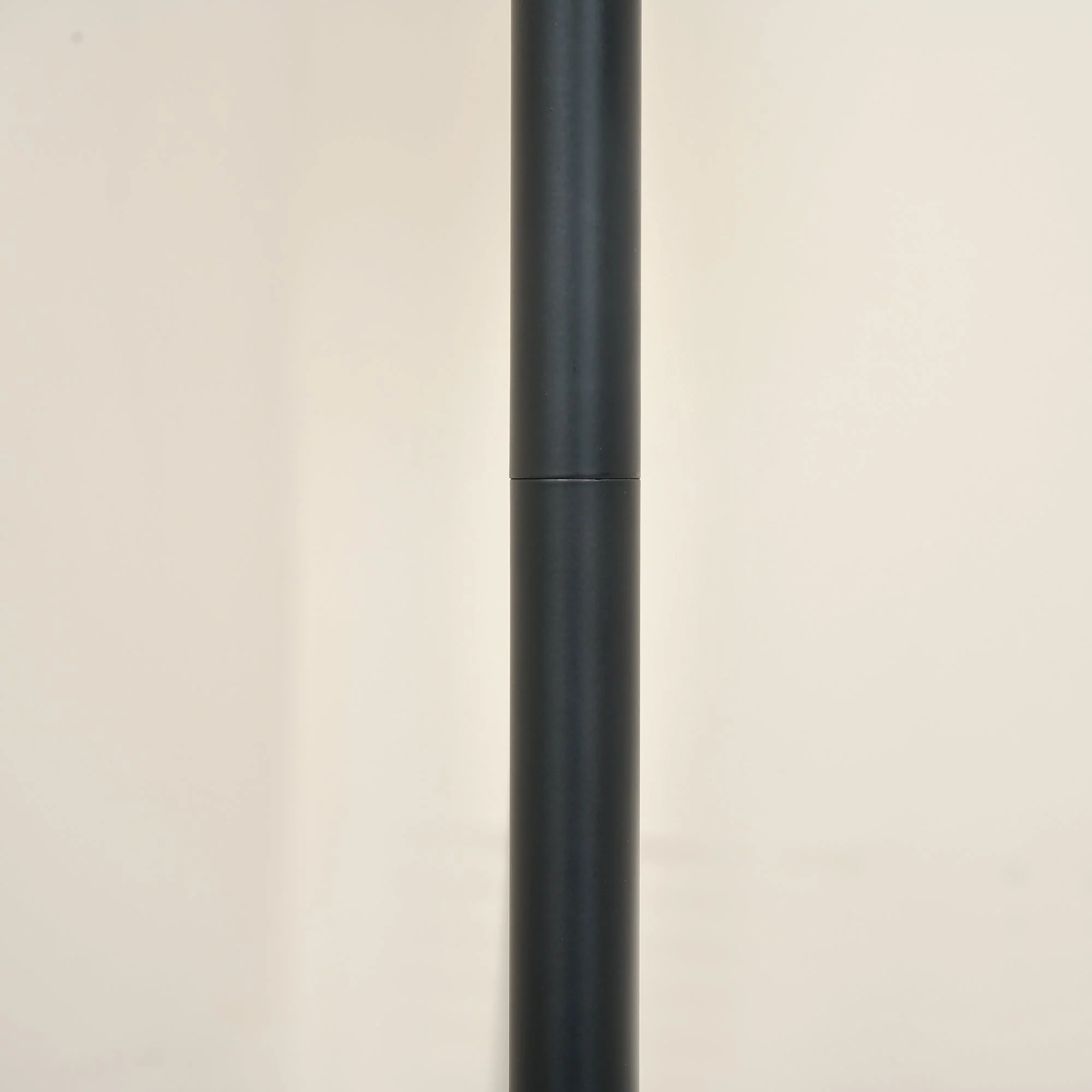 Arc Tree Floor Lamp with 3 Adjustable Rotating Lights - Image 9