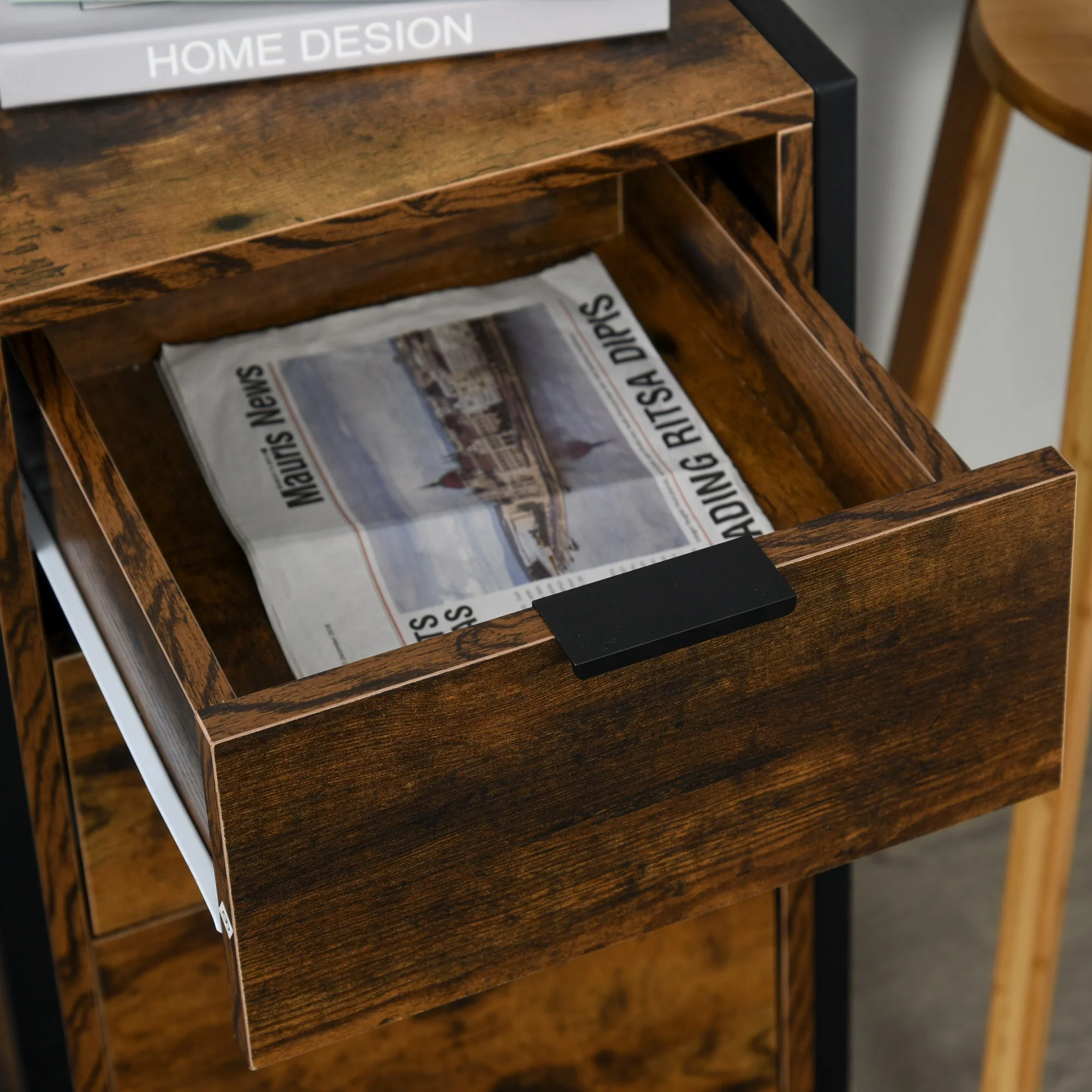 Bedroom Chest of Drawers - Image 7