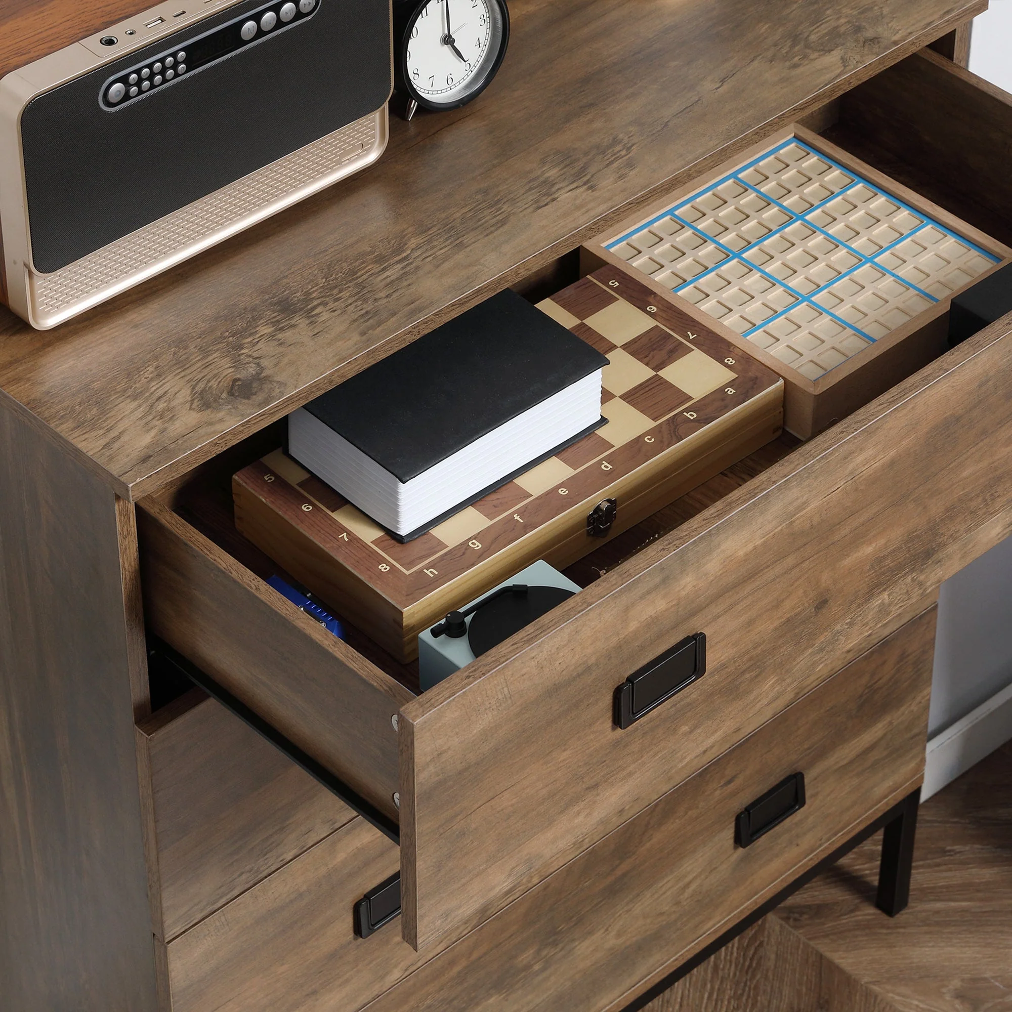 Chest of Drawers - Image 9