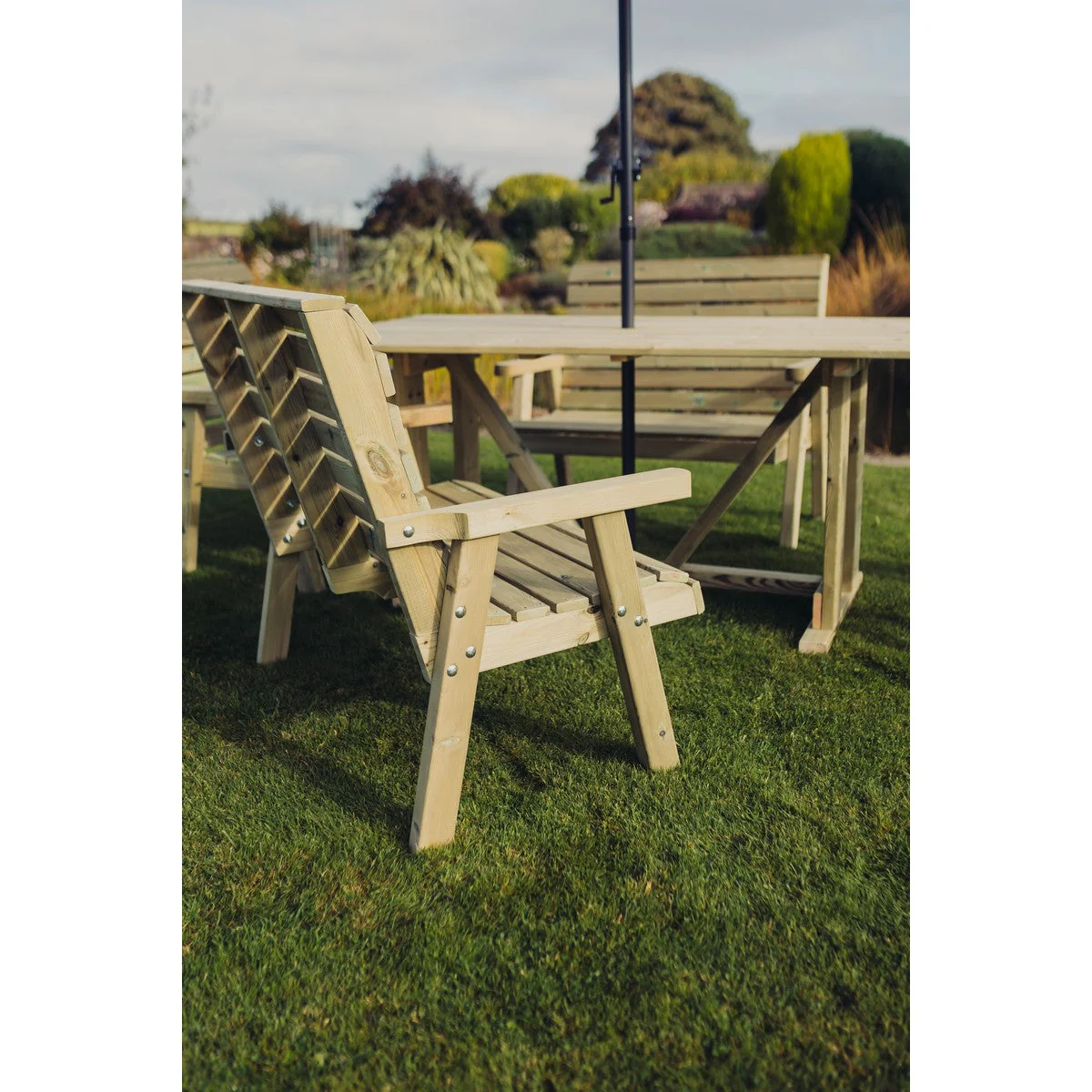 Clover Garden Patio Dining Set by Churnet Valley - 6 Seats - CLOT102 - Image 6