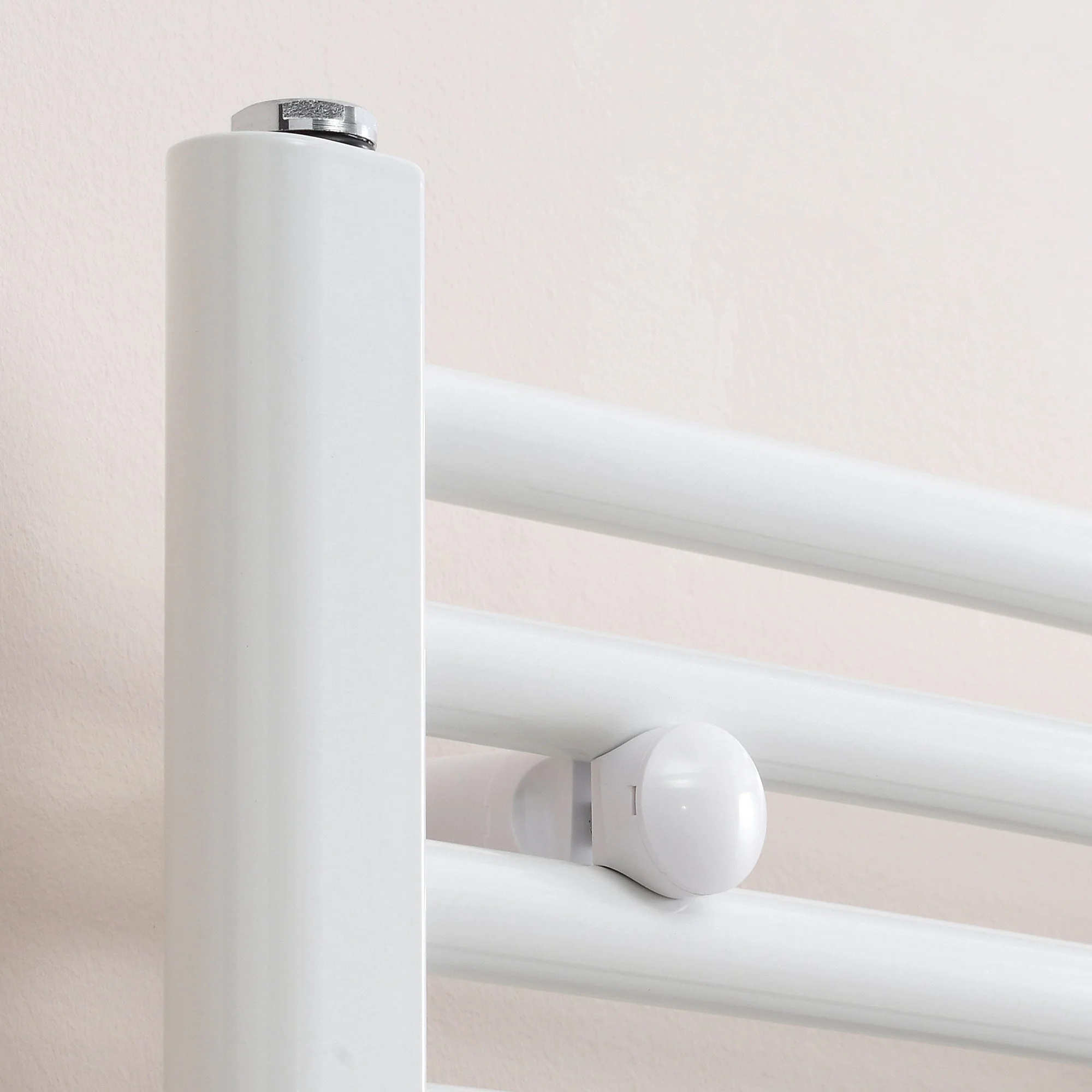 Curved Heated Towel Rail - Image 8