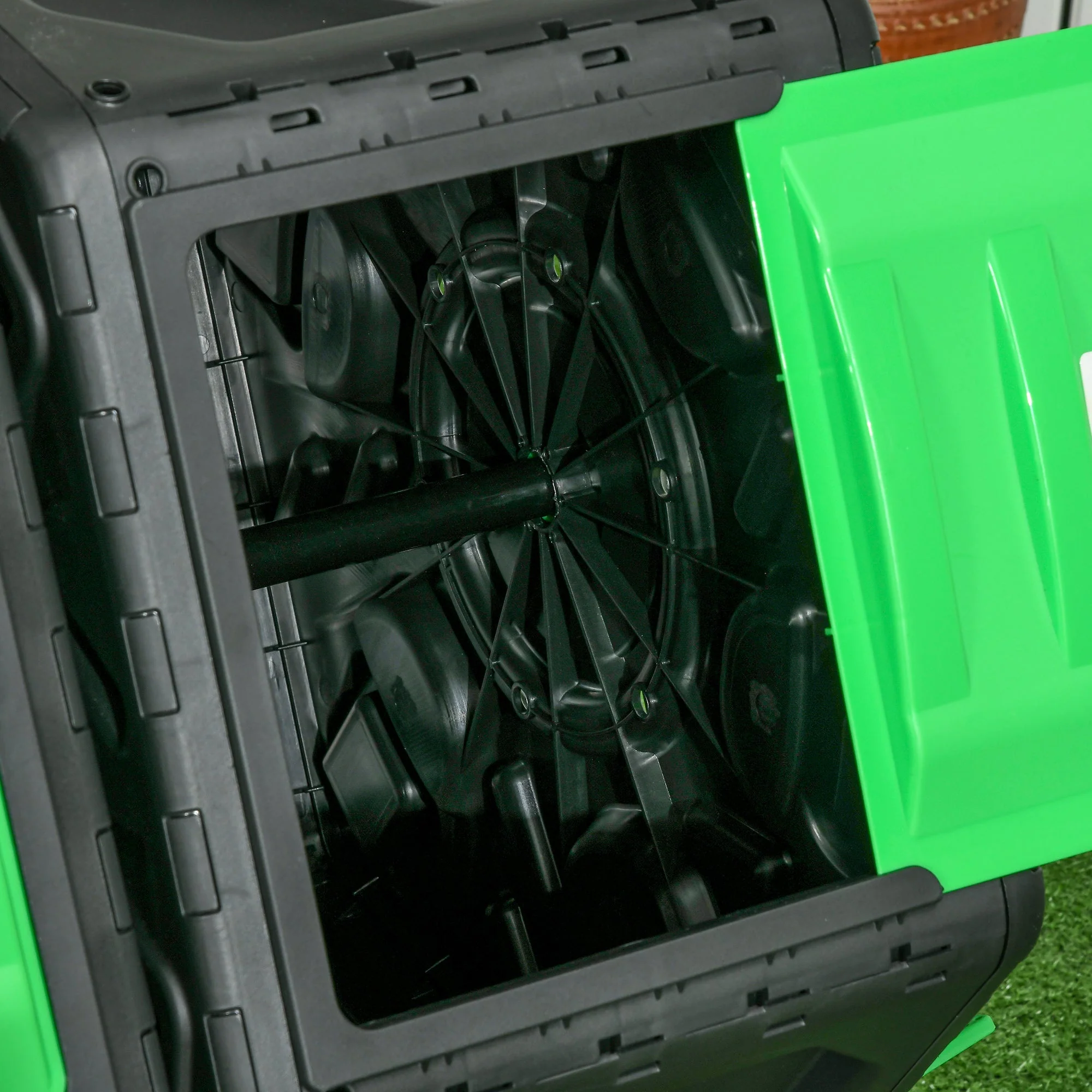 Dual Chamber Garden Compost Bin - Image 8