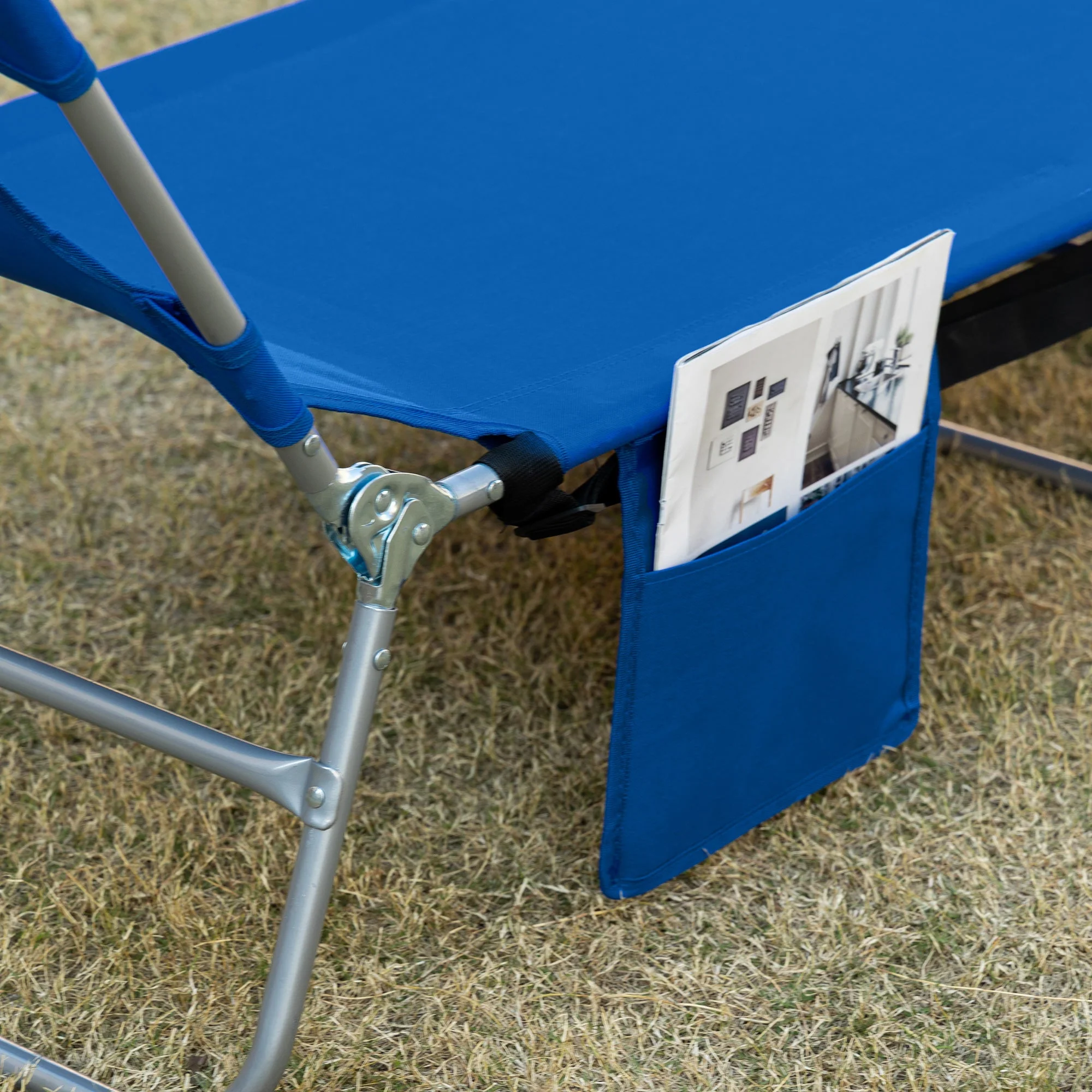 Foldable Sun Lounger with Reading Hole - Image 7