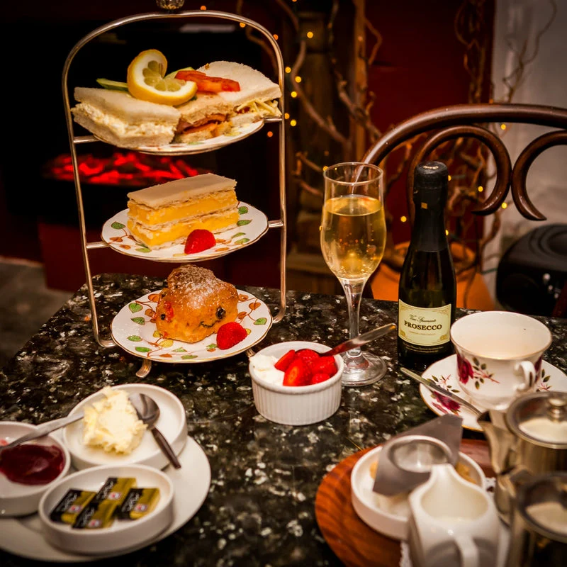 Food and Drink Discovery - Gift Experience For Two - Image 3