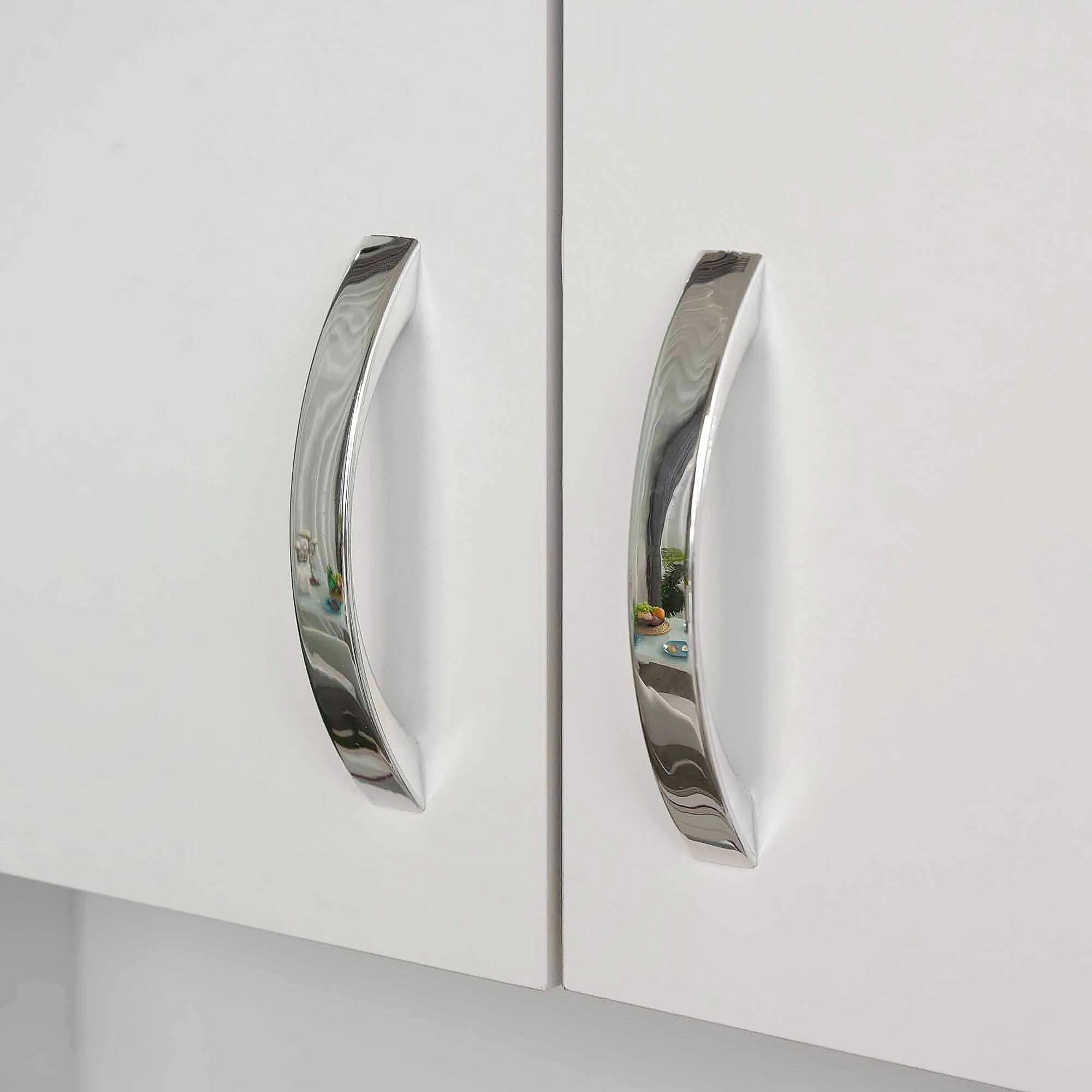 Free standing Kitchen Cupboard - Image 9