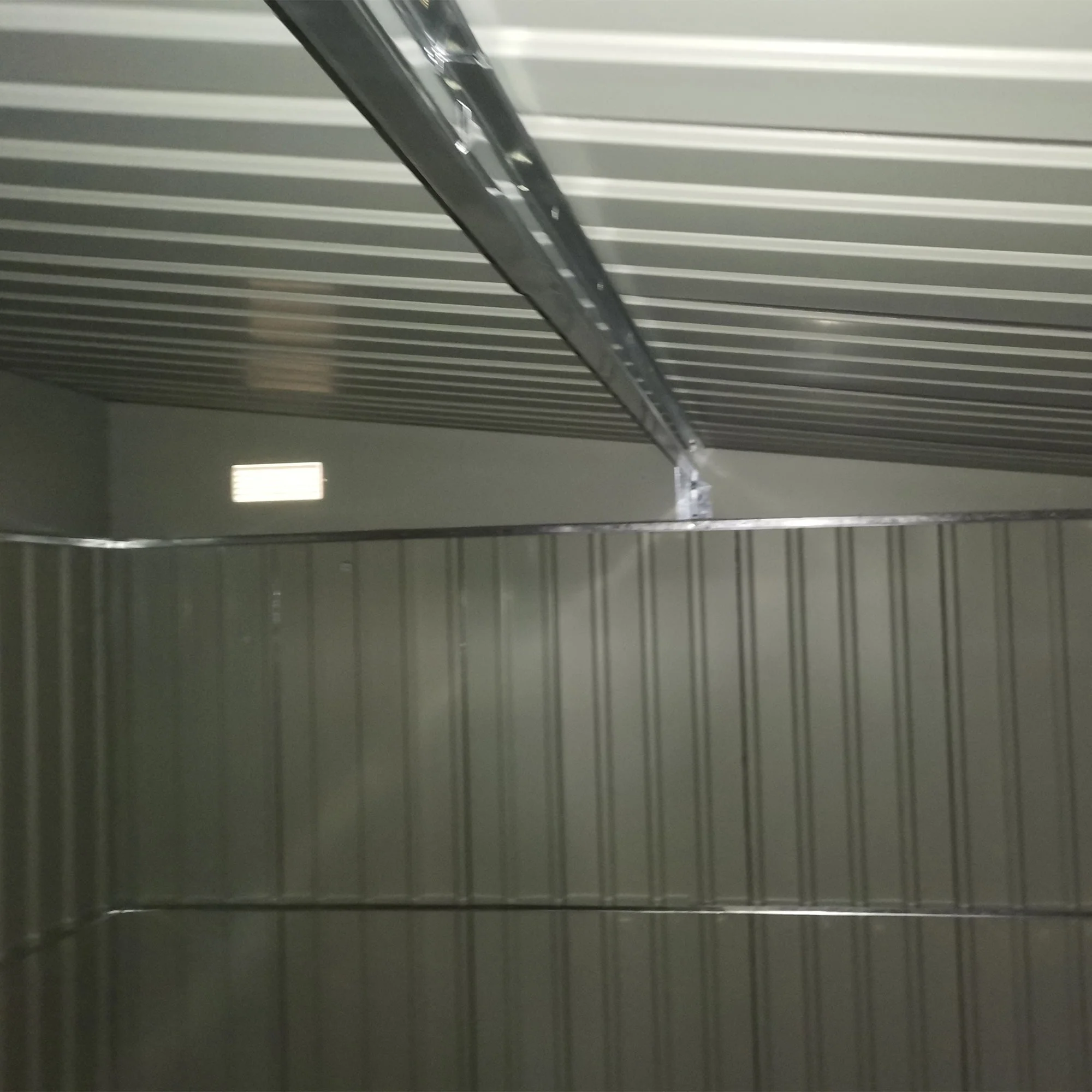Galvanised 11.3 x 9.2' Sliding Double Door Offset Pent Garden Shed With Ventilation Steel Grey by Steadfast - Image 7