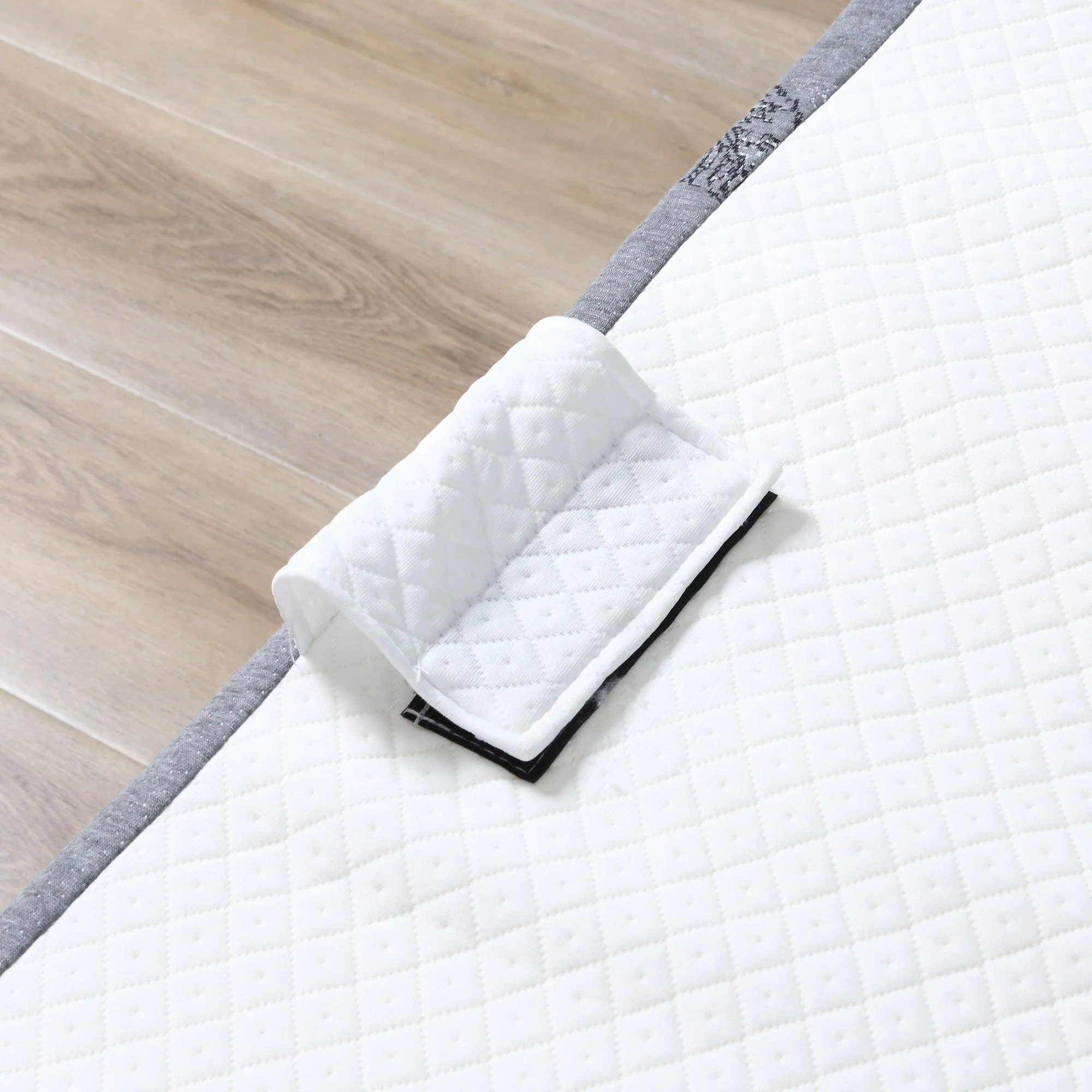 Homcom Folding Bed with 10cm Mattress - Image 8