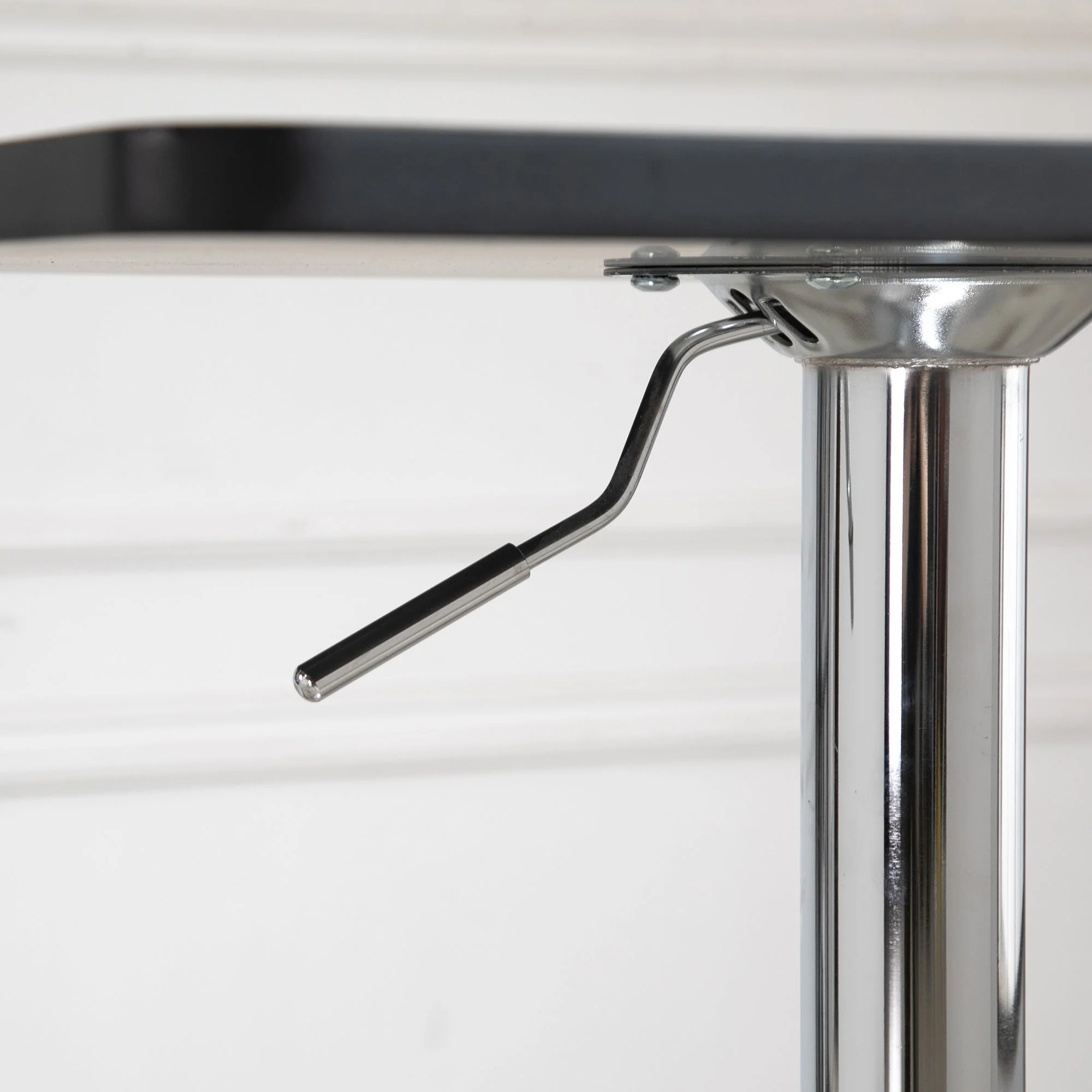 Homcom Modern Height Adjustable Counter Bar Table with 360 Swivel Tabletop and Electroplating Metal Base - Image 9