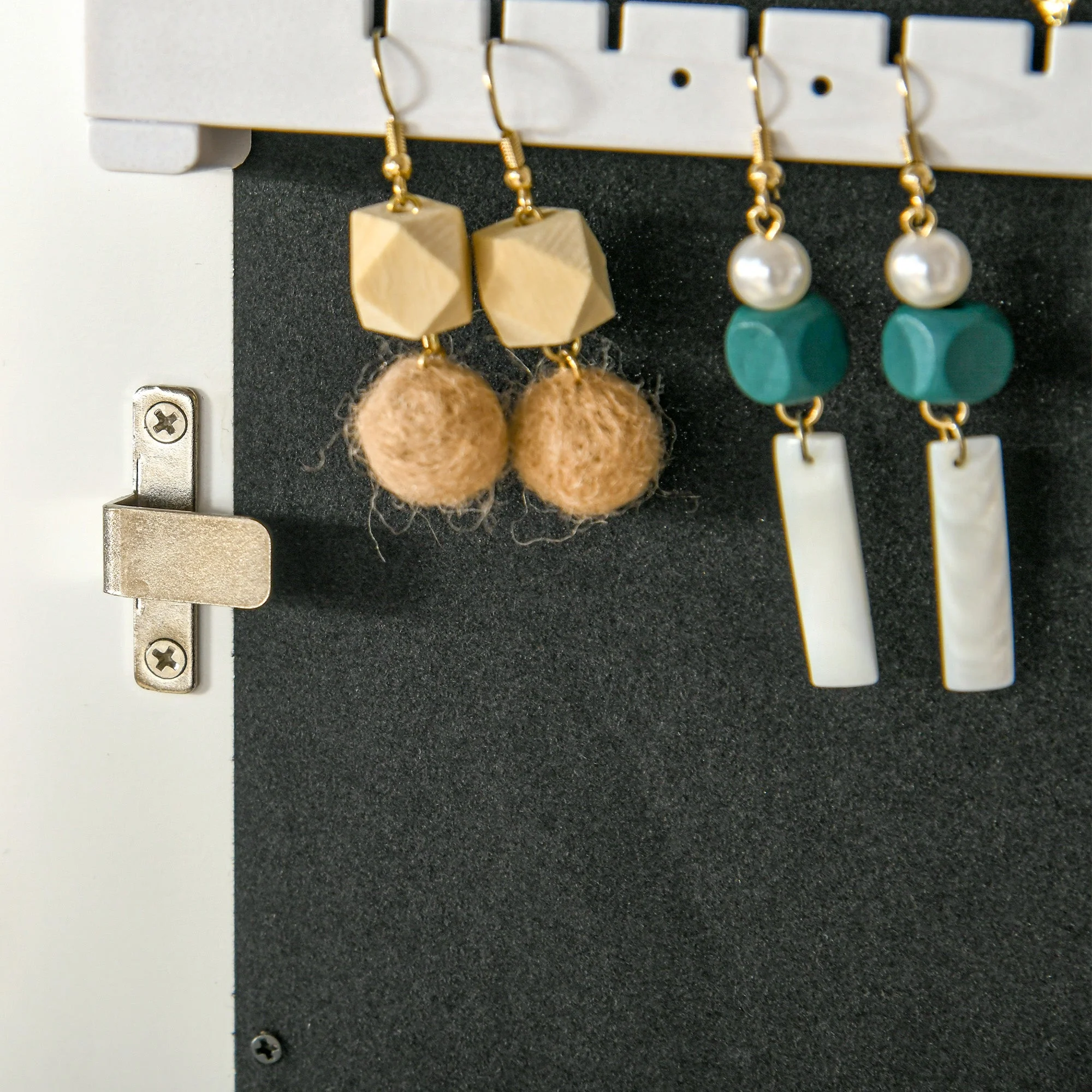 Jewellery Cabinet with LED Light - Image 9