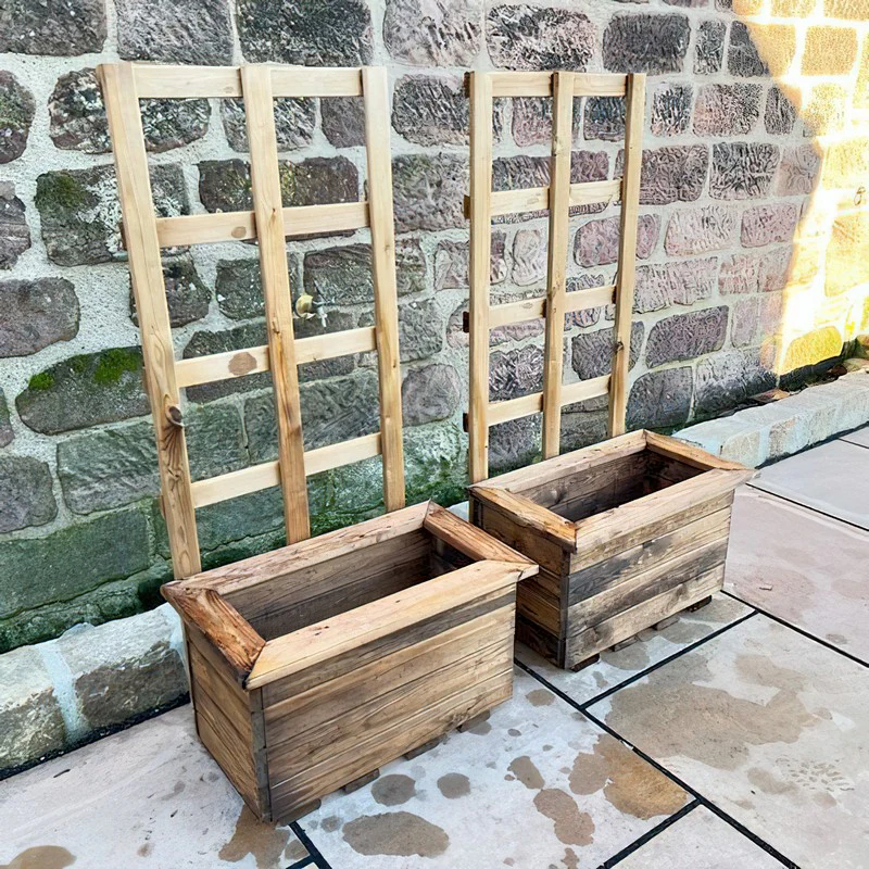 Kensington Garden Raised Planter by Charles Taylor - Image 2