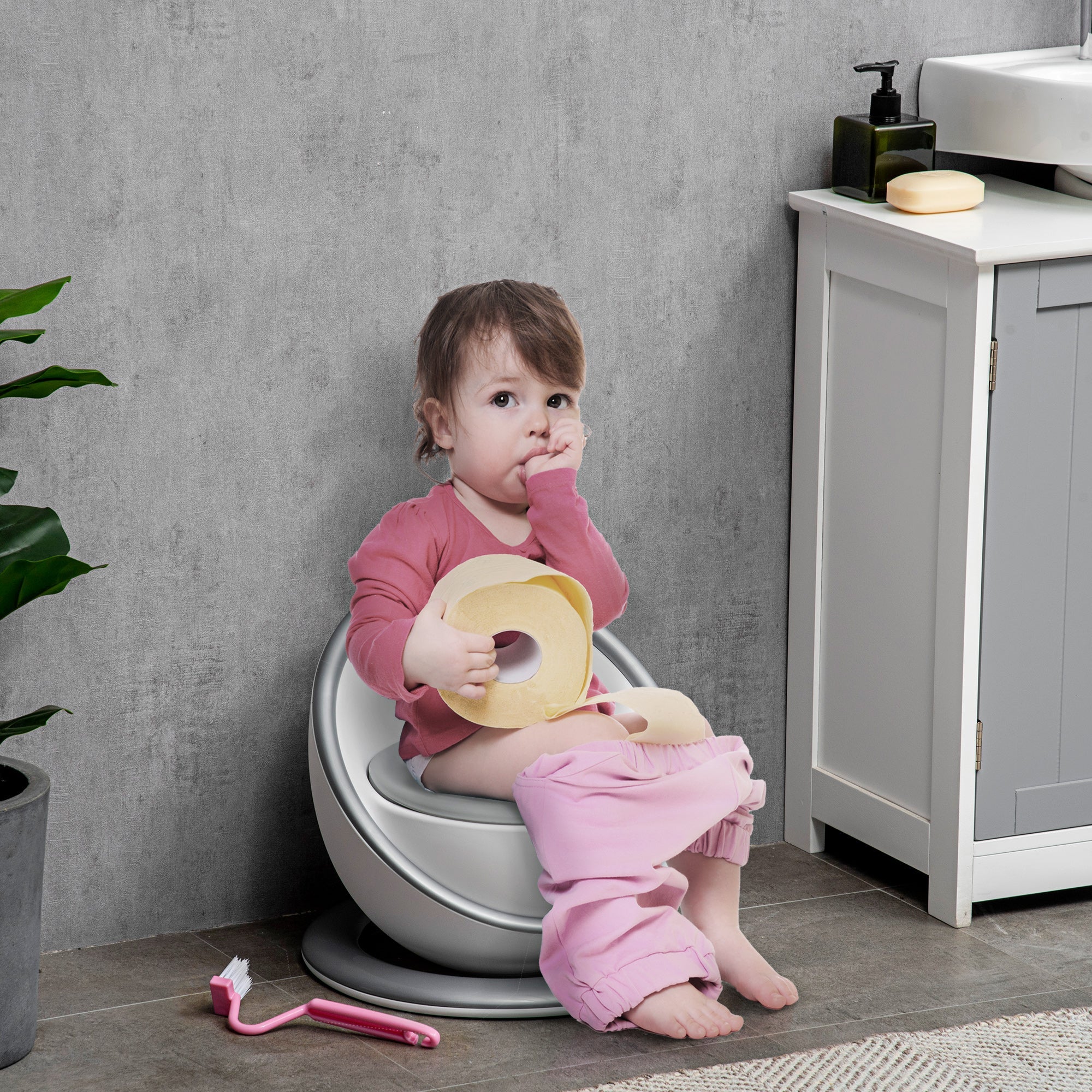 Kids Potty Training Toilet with Brush - Image 9