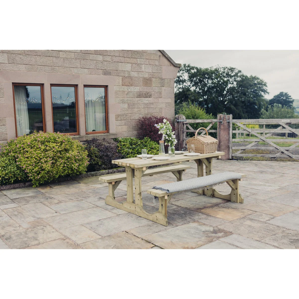 Lunar Garden Picnic Table by Churnet Valley - 4 Seats - PT107 - Image 10