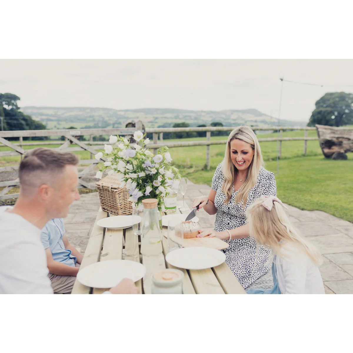Lunar Garden Picnic Table by Churnet Valley - 4 Seats - PT107 - Image 3