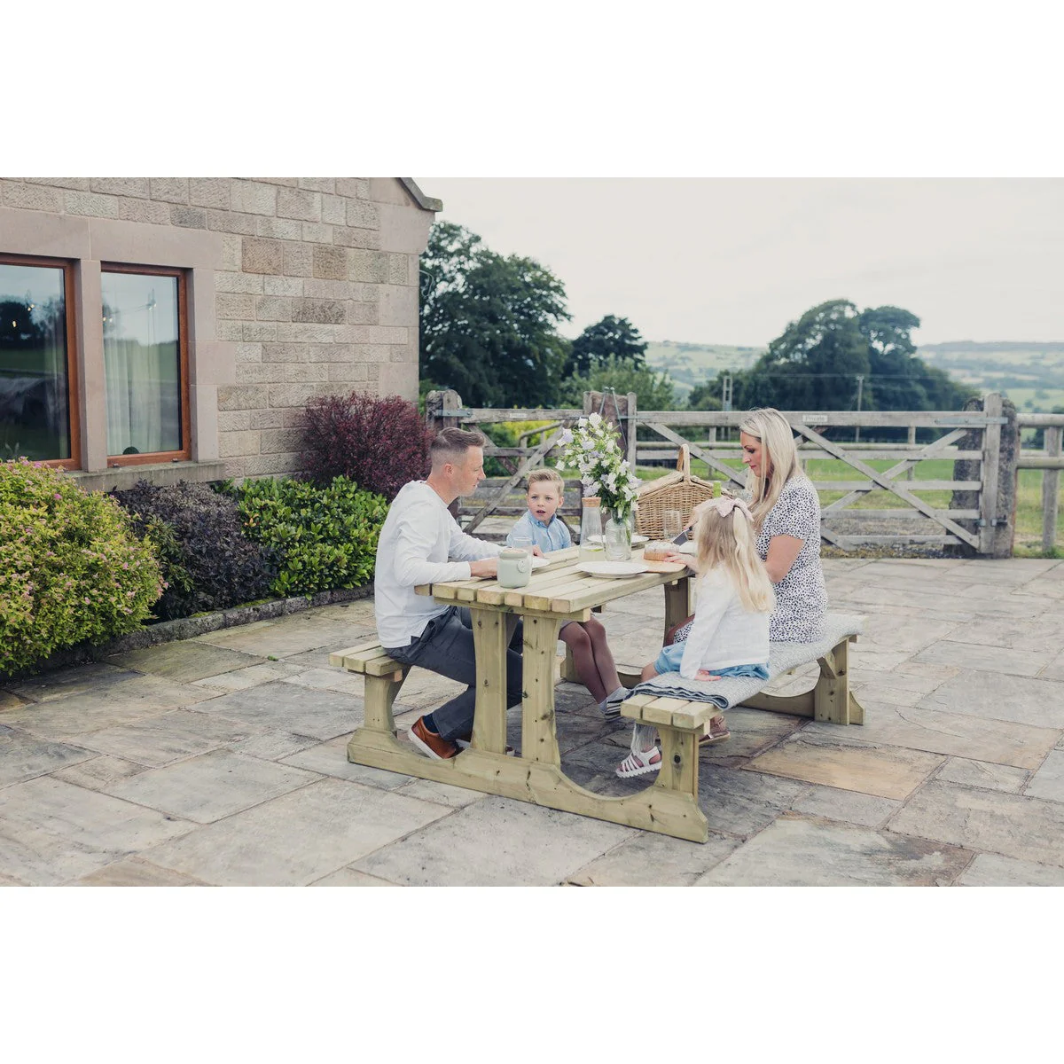 Lunar Garden Picnic Table by Churnet Valley - 4 Seats - PT107 - Image 4