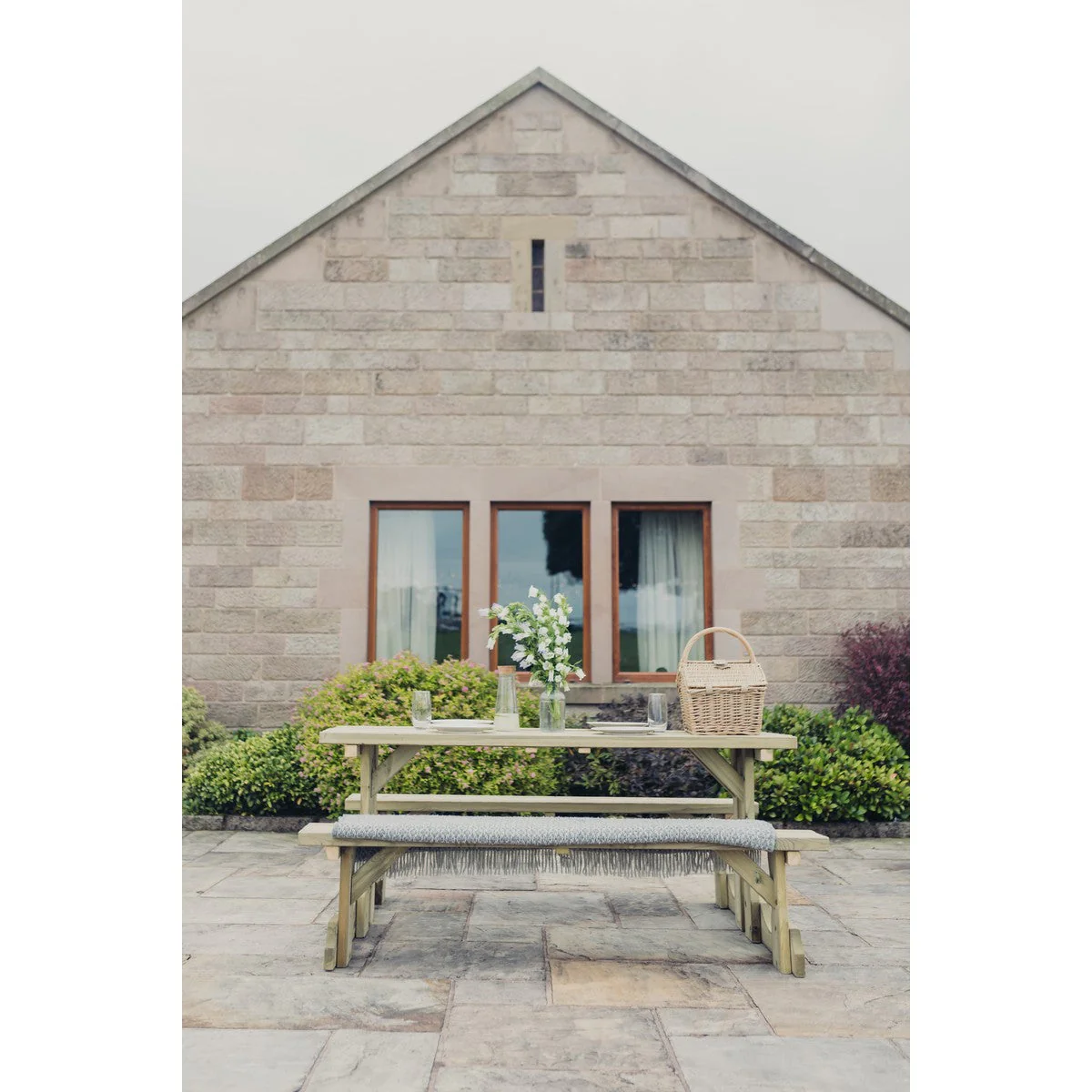 Lunar Garden Picnic Table by Churnet Valley - 4 Seats - PT107 - Image 9