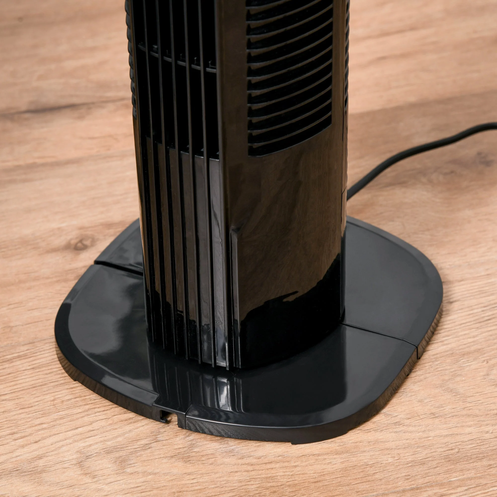 Oscillating Three Speed Tower Fan With Timer & Remote Control Black - Image 9