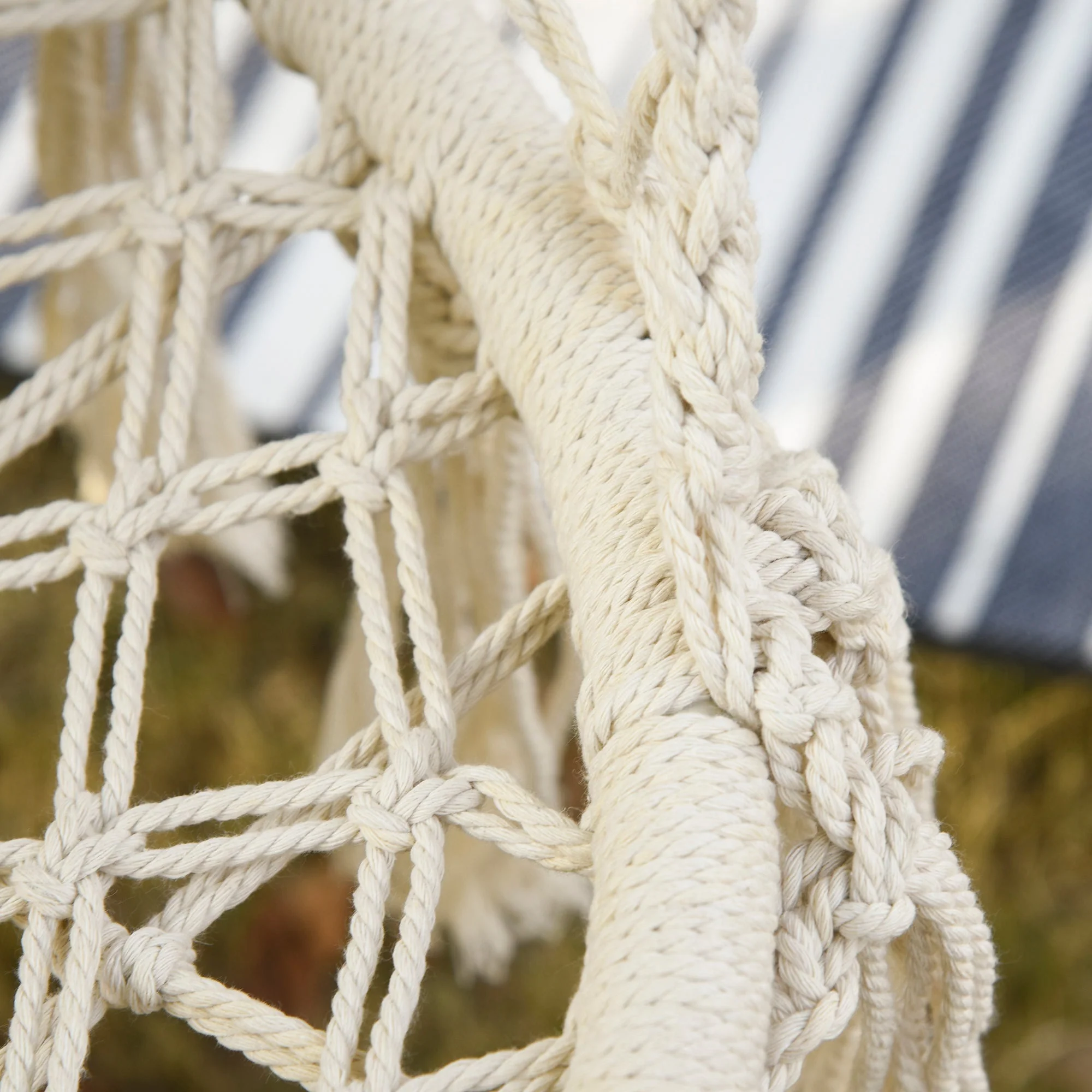 Outdoor Hanging Rope Chair with Cotton Rope - Image 8