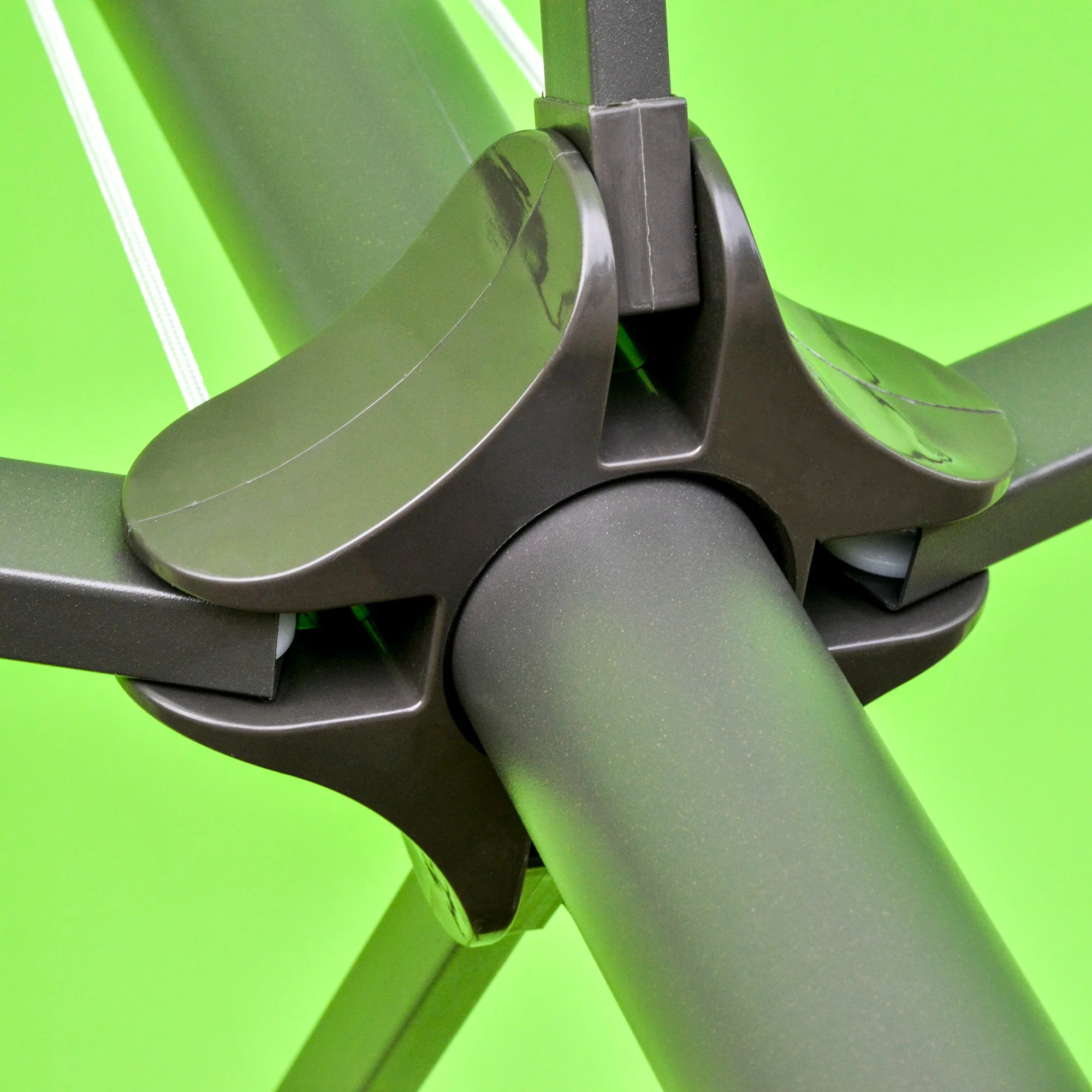 Outsunny 4.6M Sun Umbrella Canopy Double-Sided Crank Sun Shade With Cross Base Green - Image 7