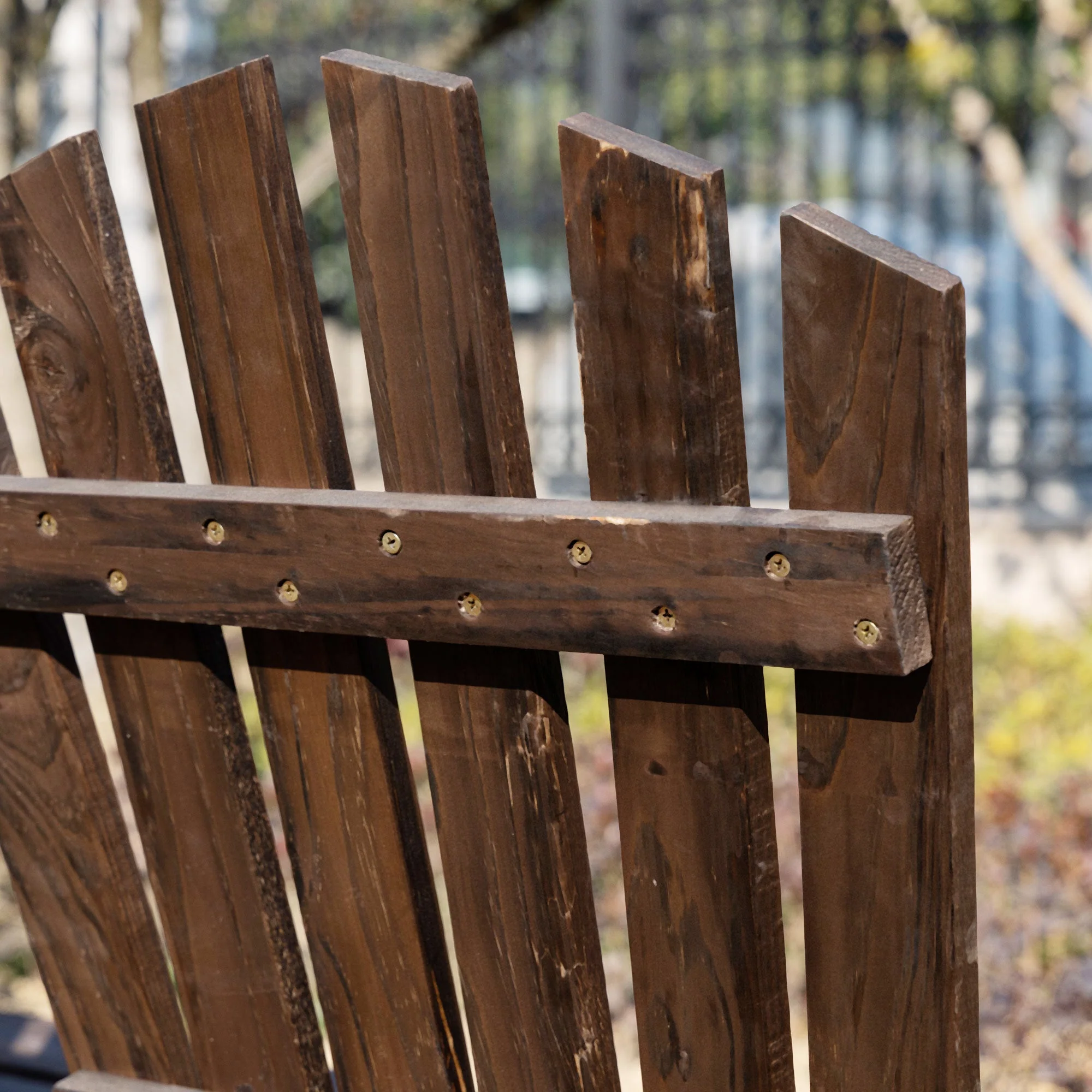 Outsunny Fir Logs Love Seats With Wheel-Shaped Armrests Large Load-Bearing Chair Natural Wood Grain - Image 9