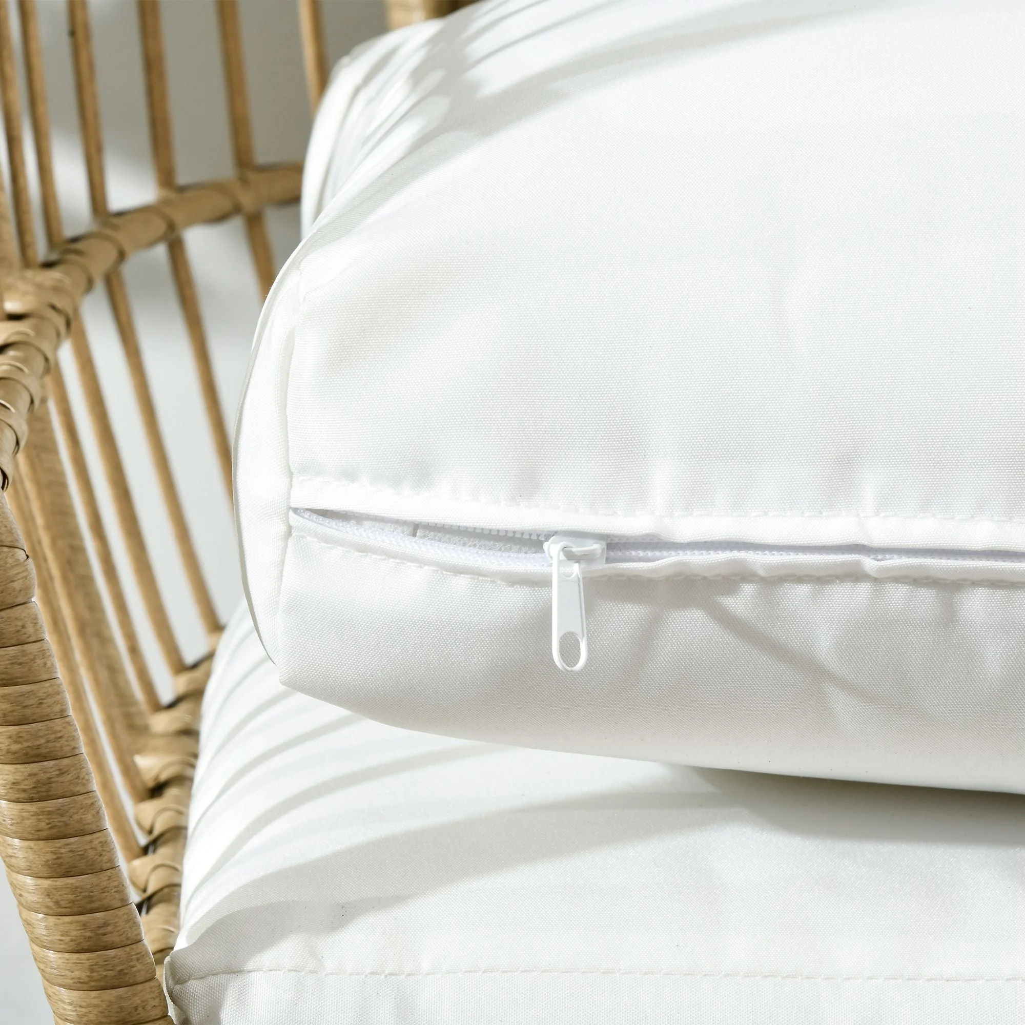 Outsunny PE Rattan Outdoor Egg Chair - Image 9
