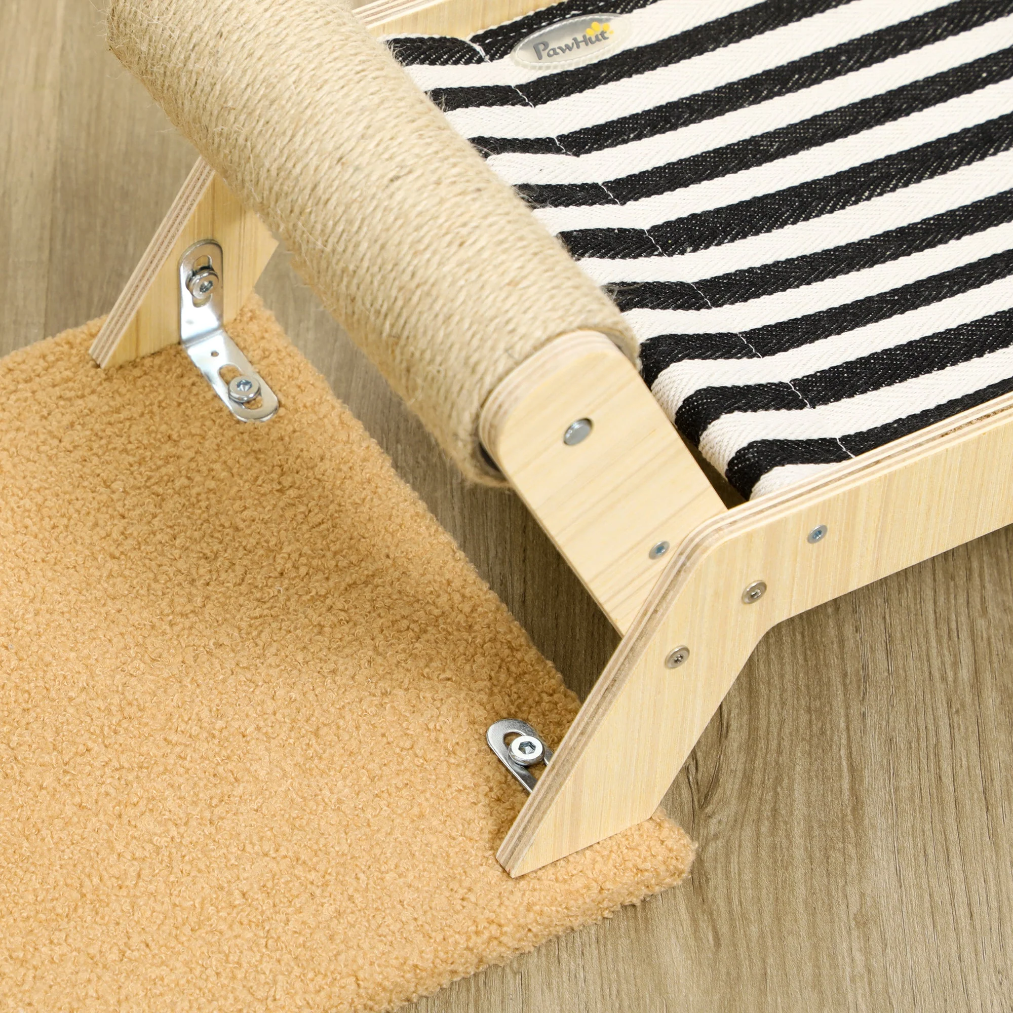 PawHut 2 in 1 Cat Scratching Post with Bed - Image 8