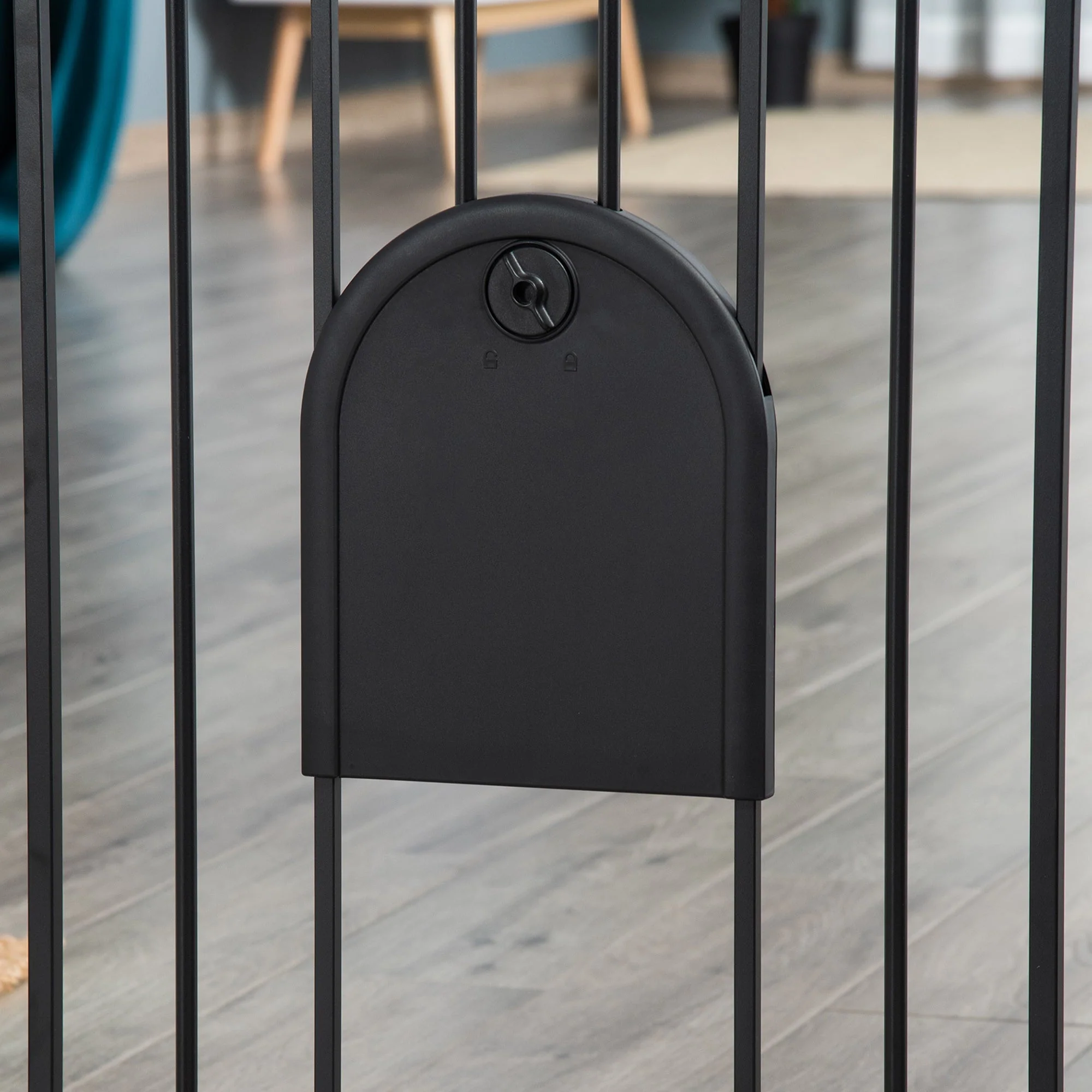 PawHut Dog Gate with Cat Flap Pet Safety Gate Barrier - Image 9