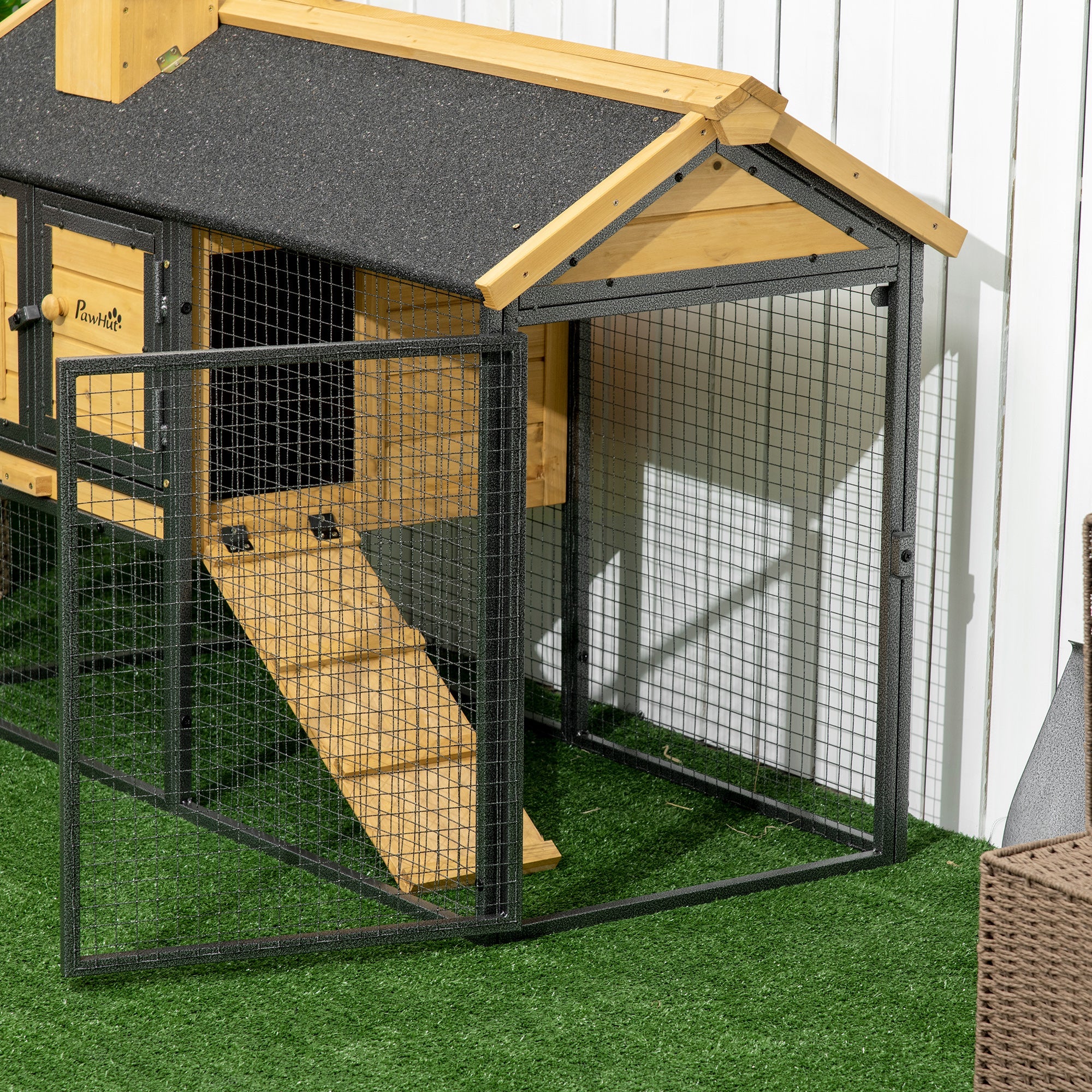 PawHut Rabbit Hutch Outdoor Bunny Cage with Run - Image 8
