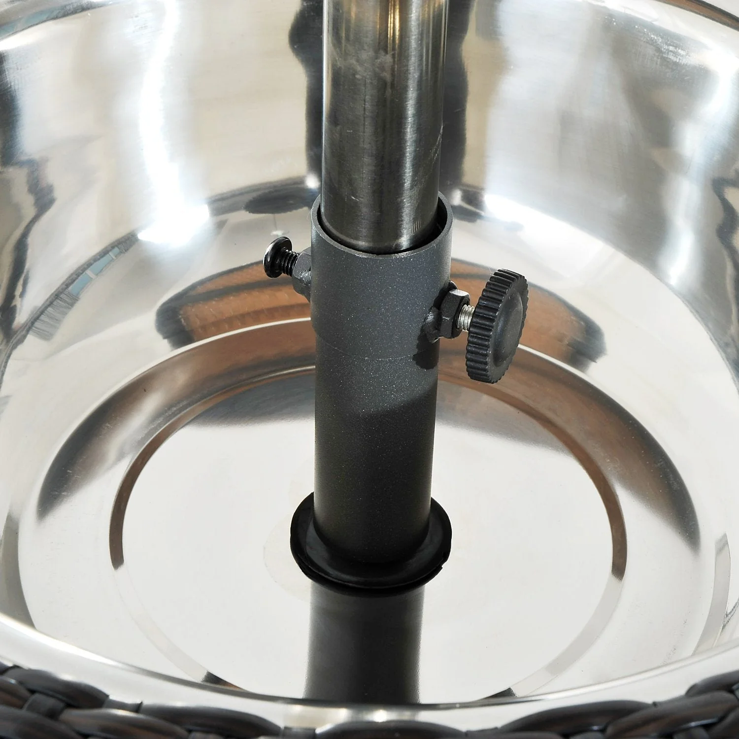 PE Rattan Ice Bucket Table - Image 7