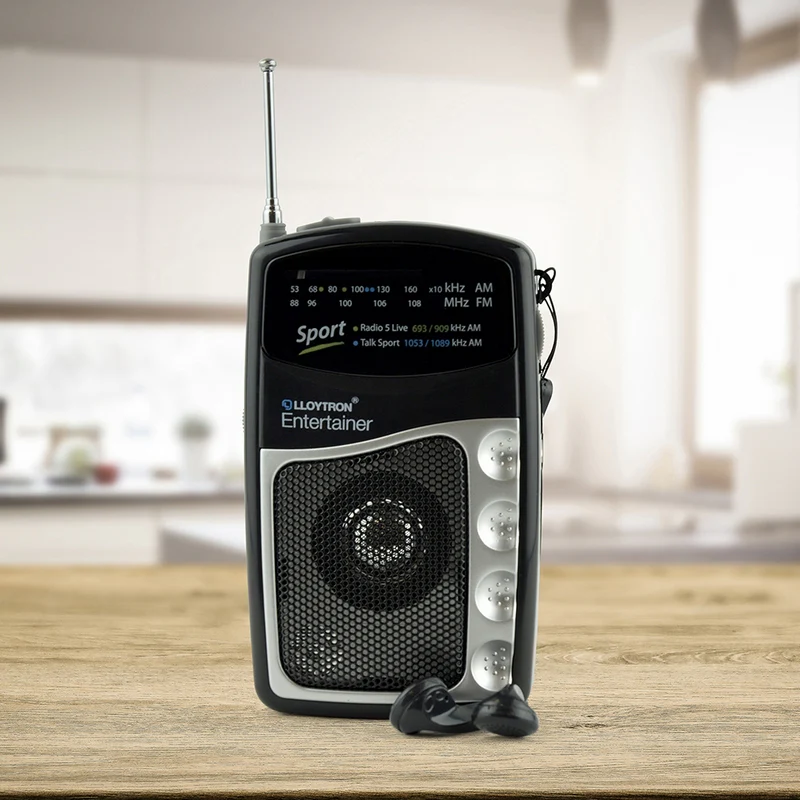 Personal Sports Radio AM/FM With Stereo Earphones - Image 3