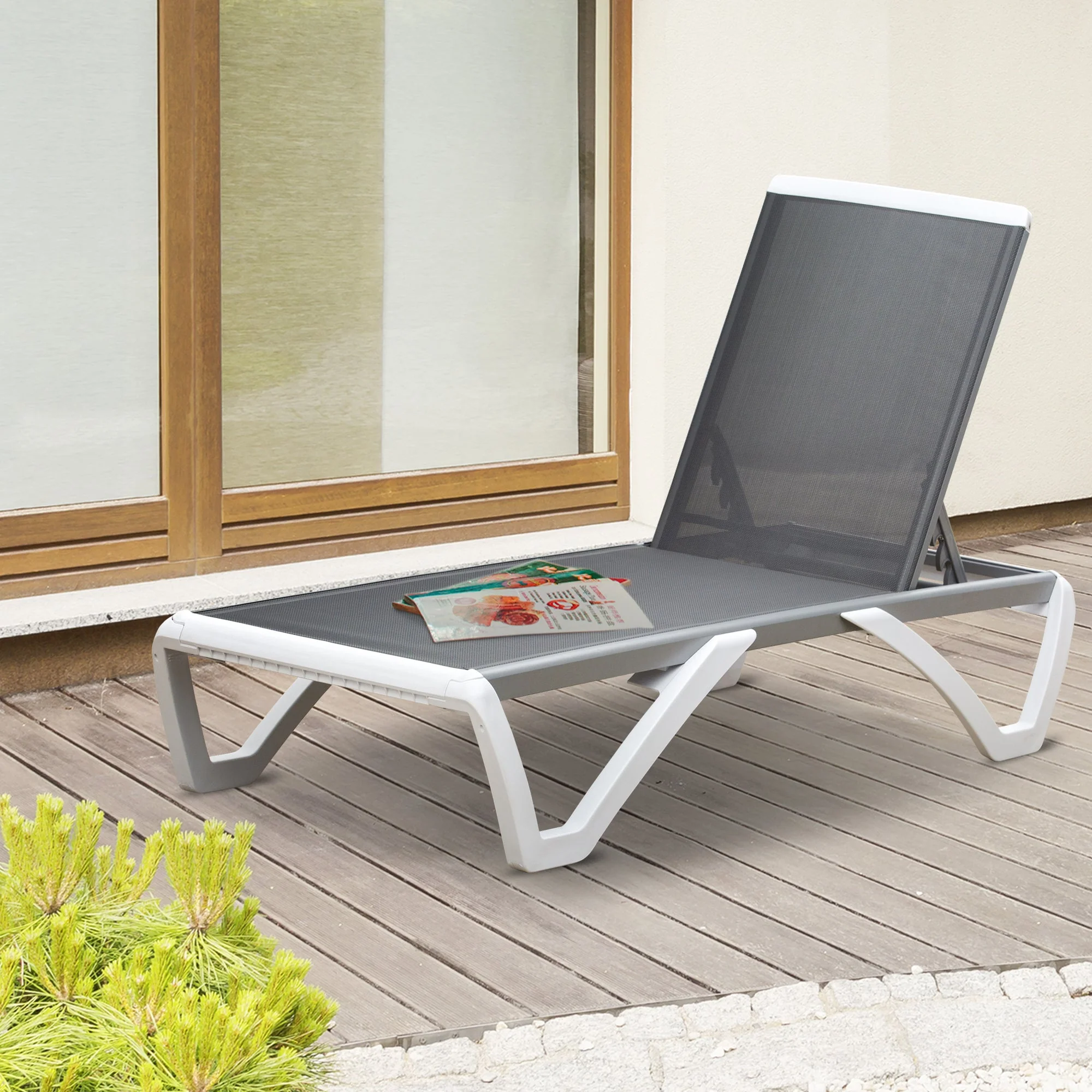 Portable Outdoor Chaise Lounge Sun Lounger with Adjustable Back - Image 2