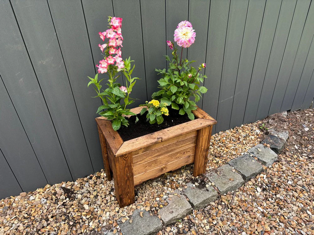 Prestbury Garden Planter by Charles Taylor - Image 10