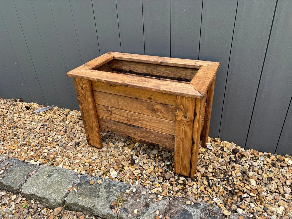 Prestbury Garden Planter by Charles Taylor - Image 4
