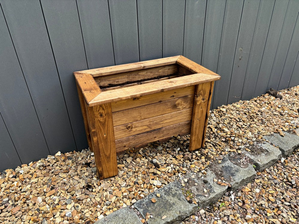 Prestbury Garden Planter by Charles Taylor - Image 5