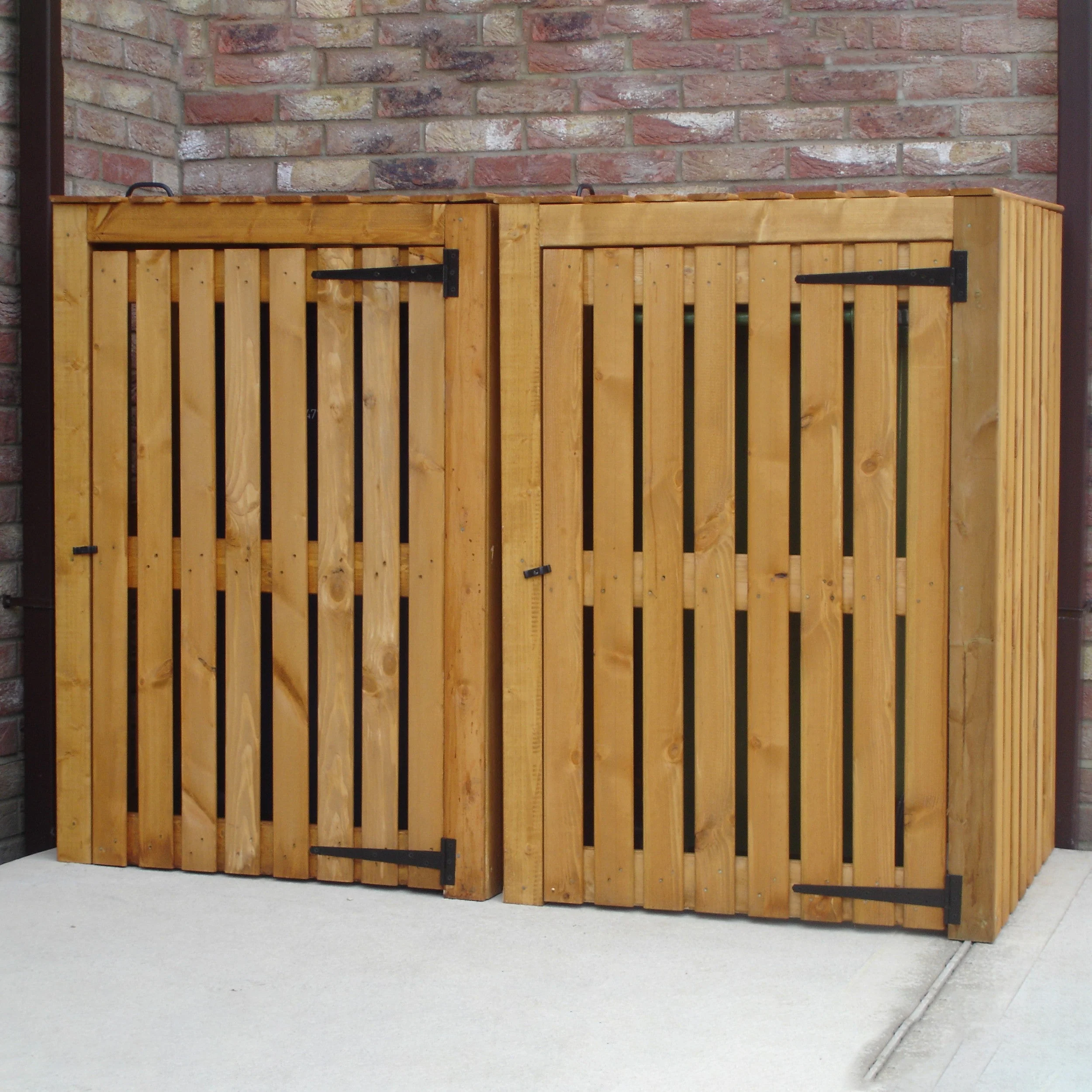 2' 4" x 5' 5" Flat Bin Store - Budget 12mm Cladding Slatted - Image 2