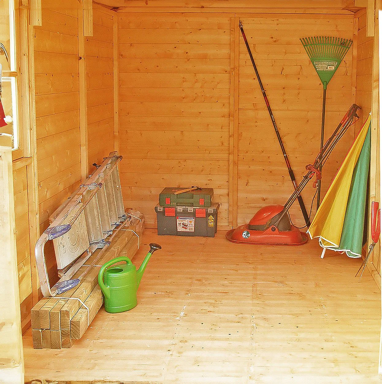 Shire Guernsey 7' x 10' 11" Apex Shed - Premium Dip Treated Shiplap - Image 5