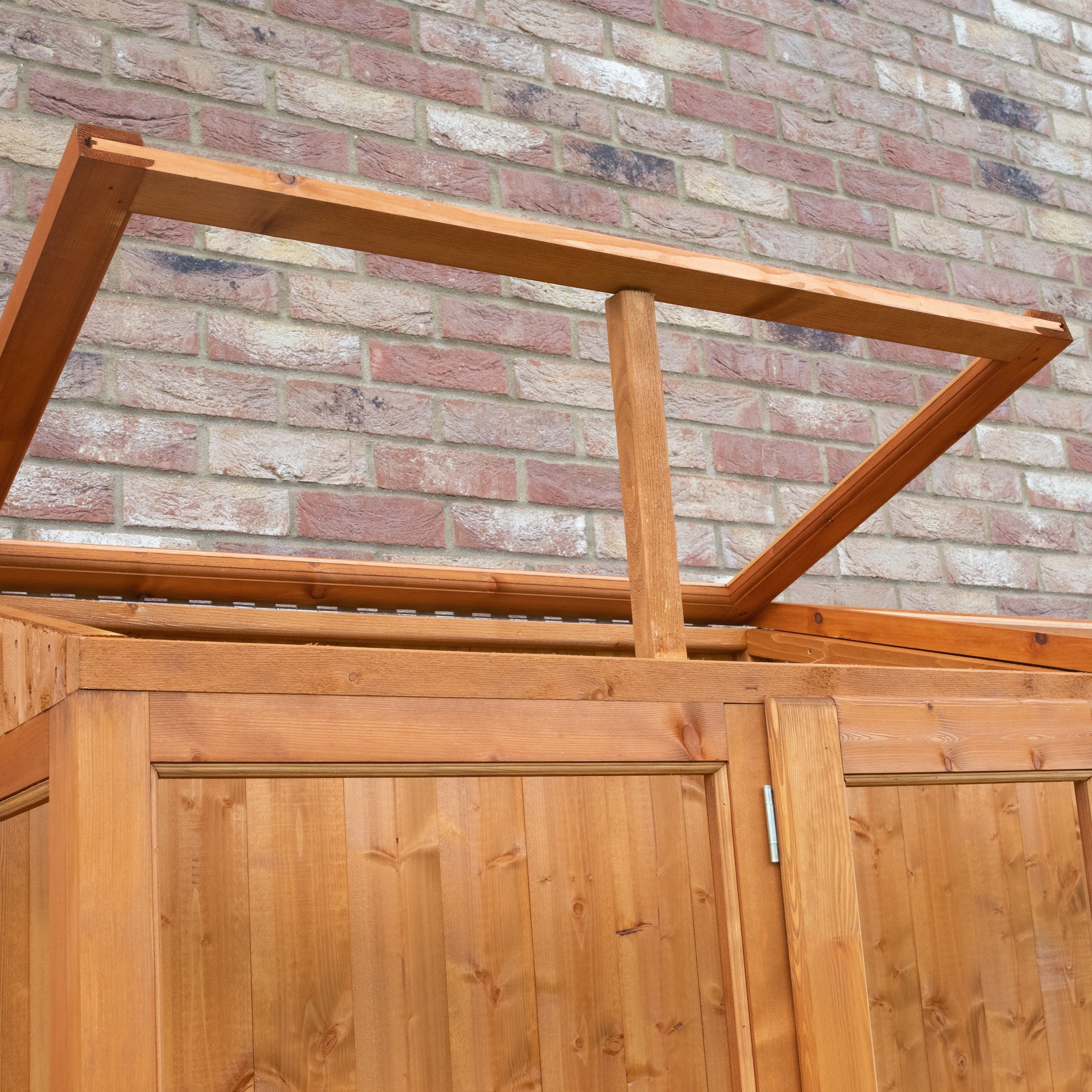 Shire Holme 1' 8" x 6' 10" Pent Greenhouse - Classic Coated - Image 5