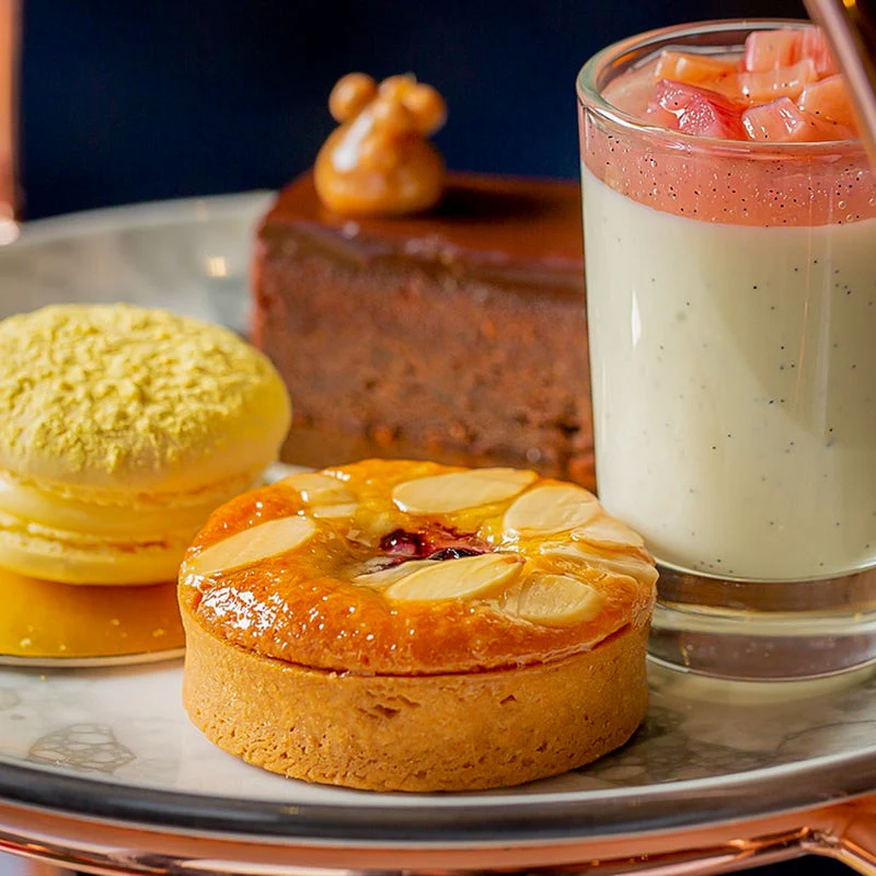 Sunborn Luxury Yacht Overnight Stay and Afternoon Tea - Gift Experience - Image 4