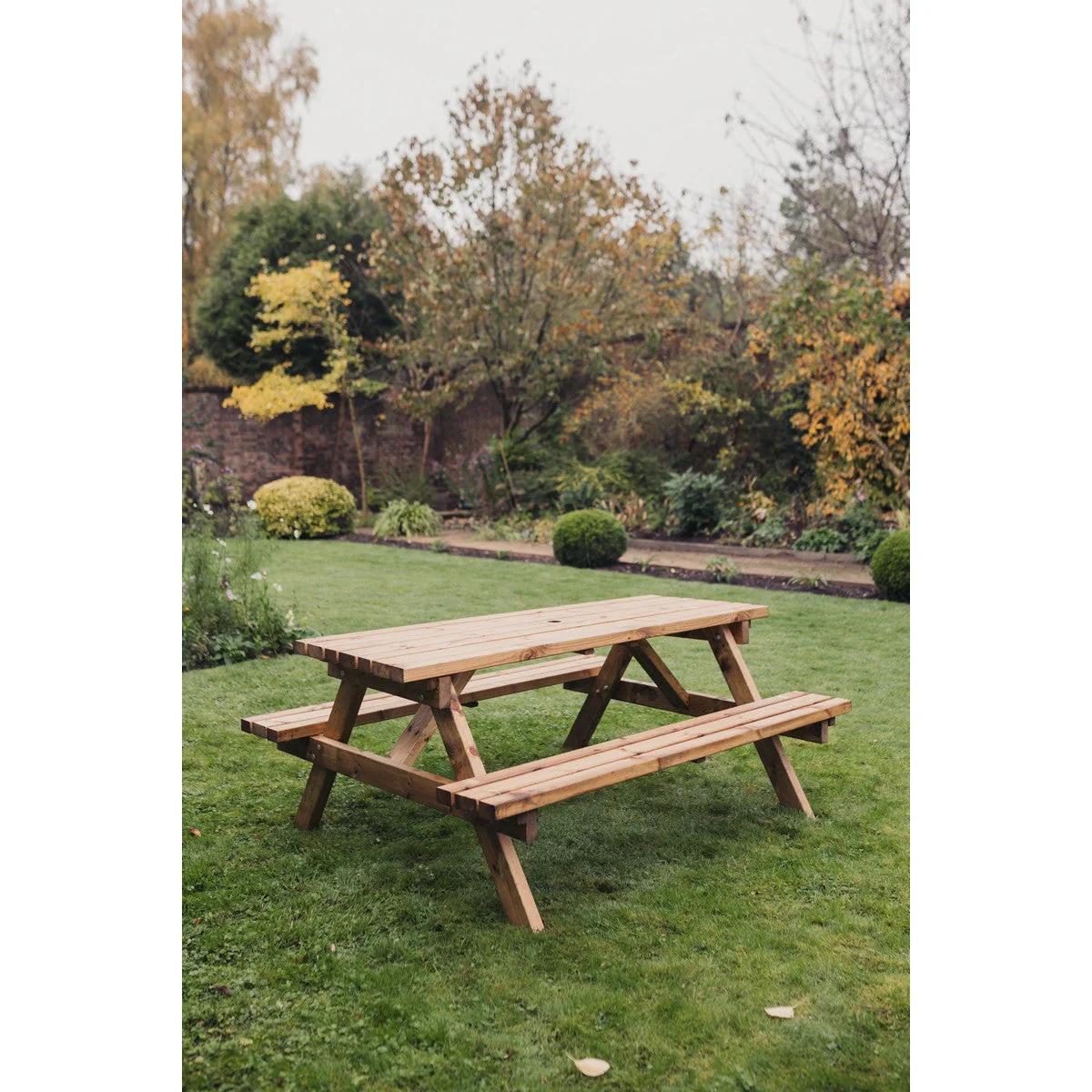 Valley Garden Picnic Table by Churnet Valley - 6 Seats - VPT104 - Image 4