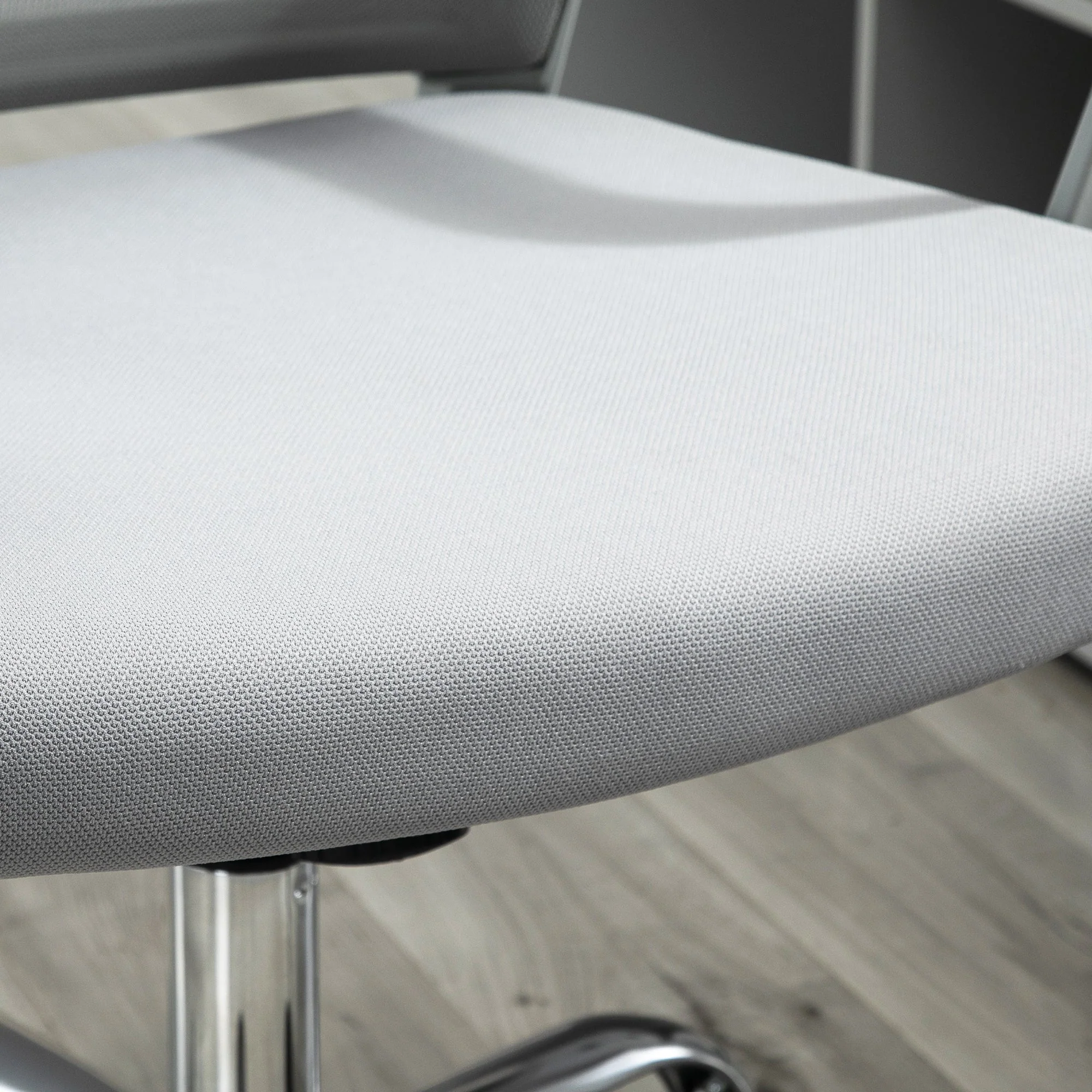 Vinsetto Ergonomic Desk Chair Mesh Office Chair with Adjustable Height Armrest and 360° Swivel Castor Wheels Grey - Image 9