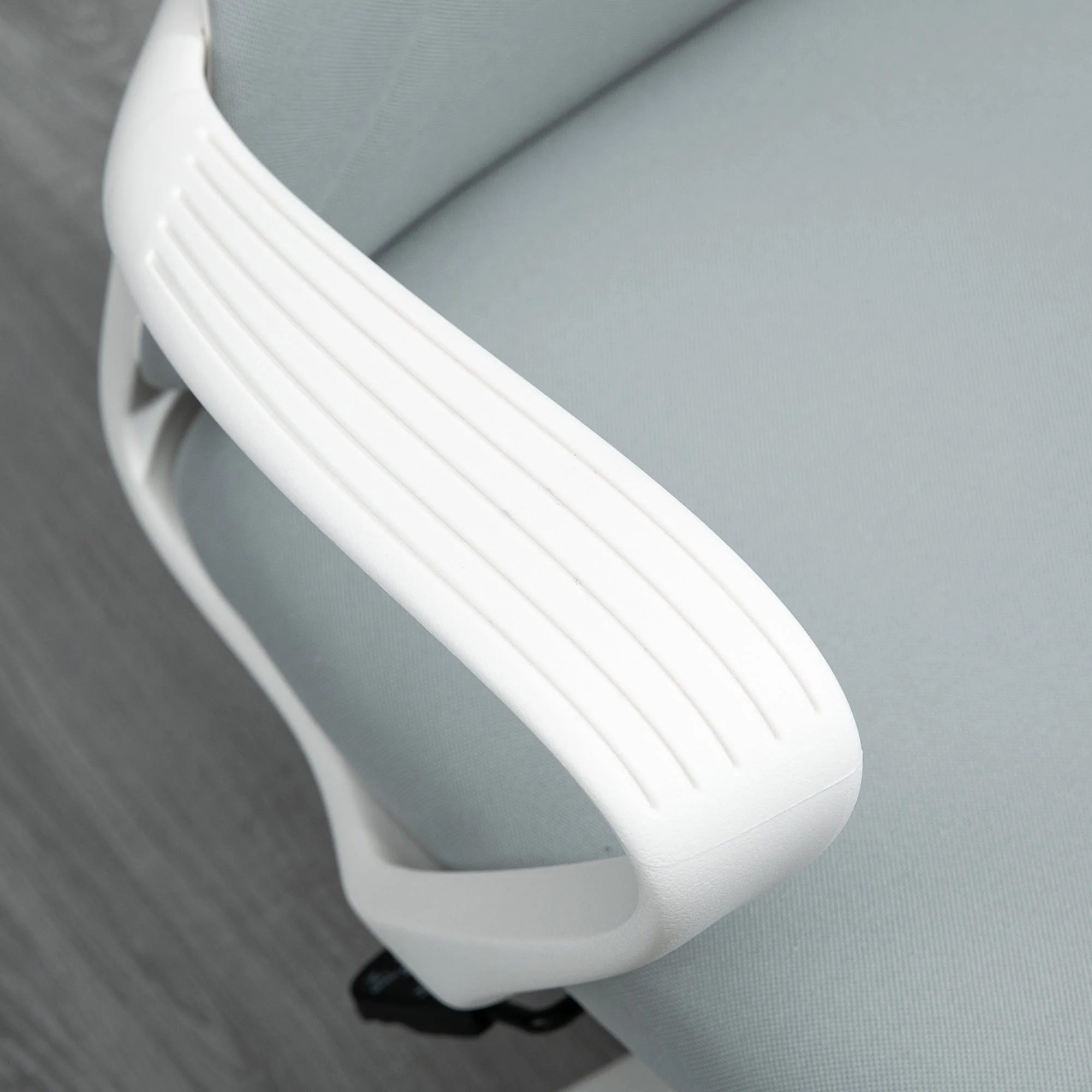 Vinsetto High Back Office Chair Fabric Desk Chair With Armrests Adjustable Height Swivel Wheels Light Grey - Image 9