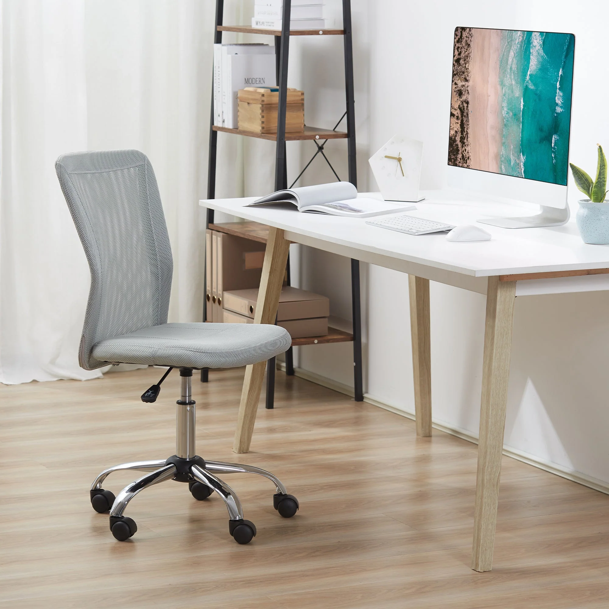 Vinsetto Home Office Mesh Task Chair Ergonomic Armless Mid Back Height Adjustable with Swivel Wheels - Image 2