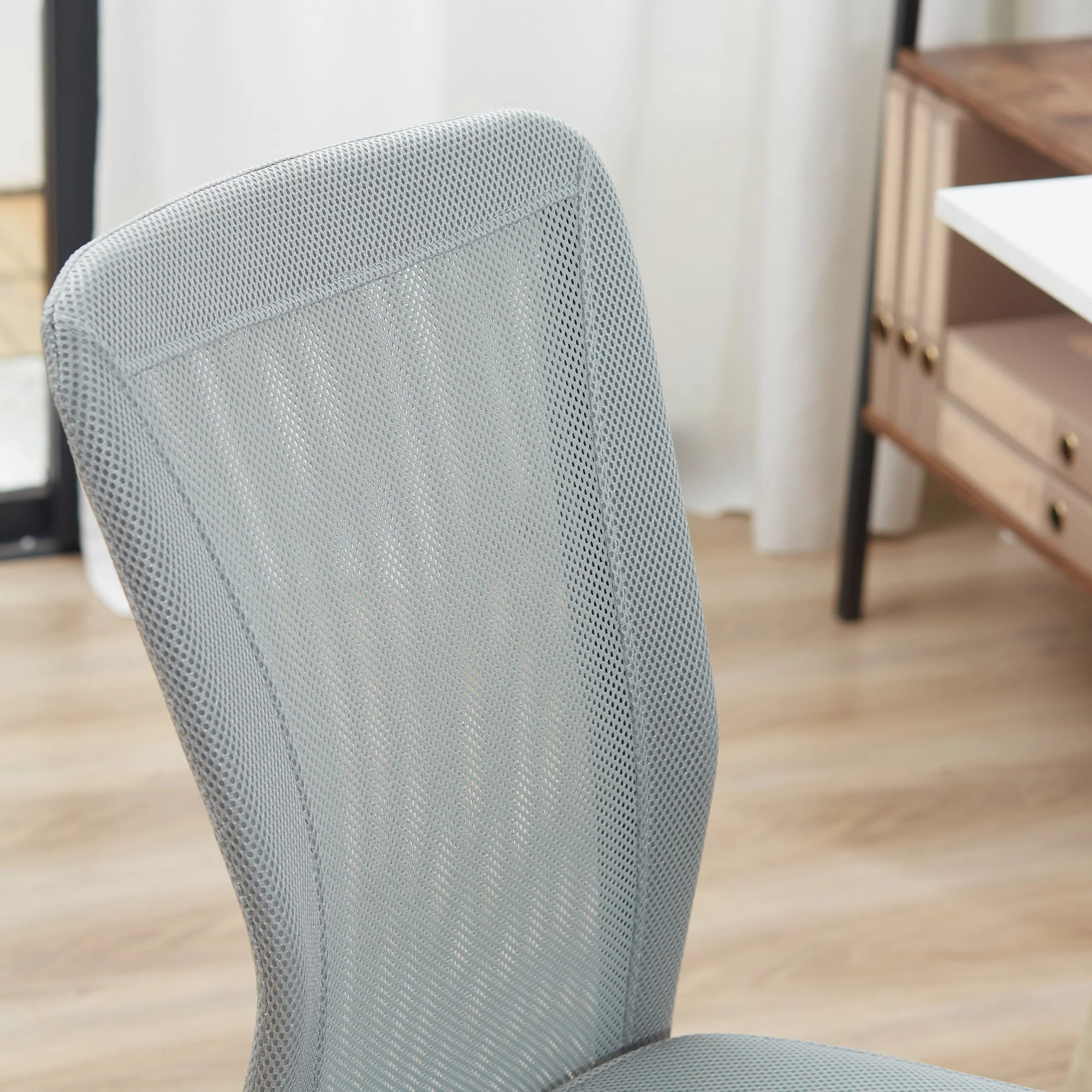 Vinsetto Home Office Mesh Task Chair Ergonomic Armless Mid Back Height Adjustable with Swivel Wheels - Image 7