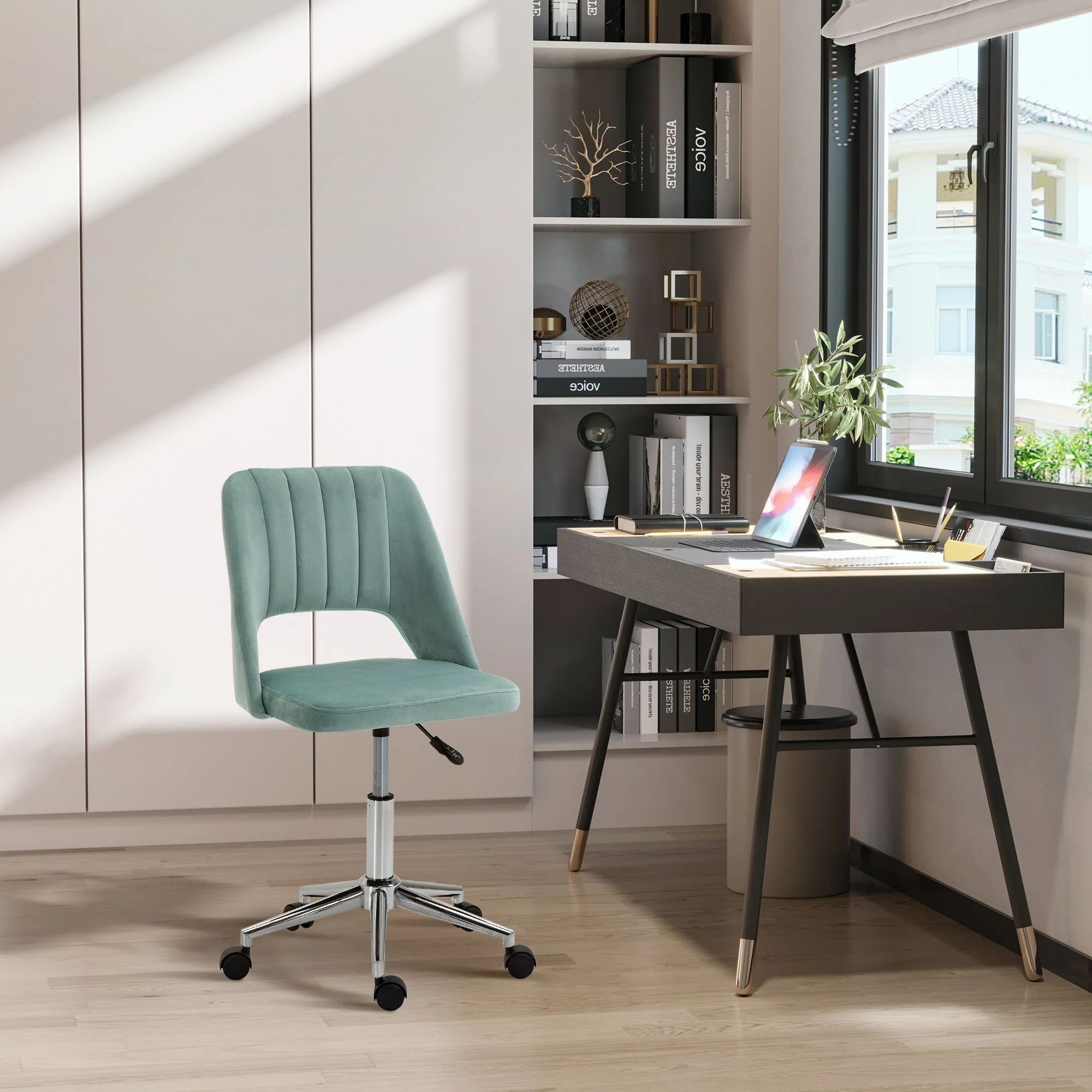 Vinsetto Mid Back Office Chair Velvet Fabric Swivel Scallop Shape Computer Desk Chair for Home Study Bedroom Green - Image 2