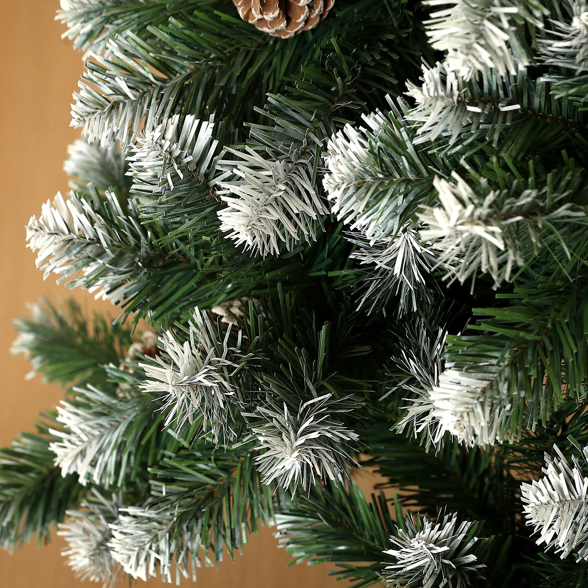 5ft Pinecone Christmas Tree Artificial - White Frosted Green  489 Tips - Image 9